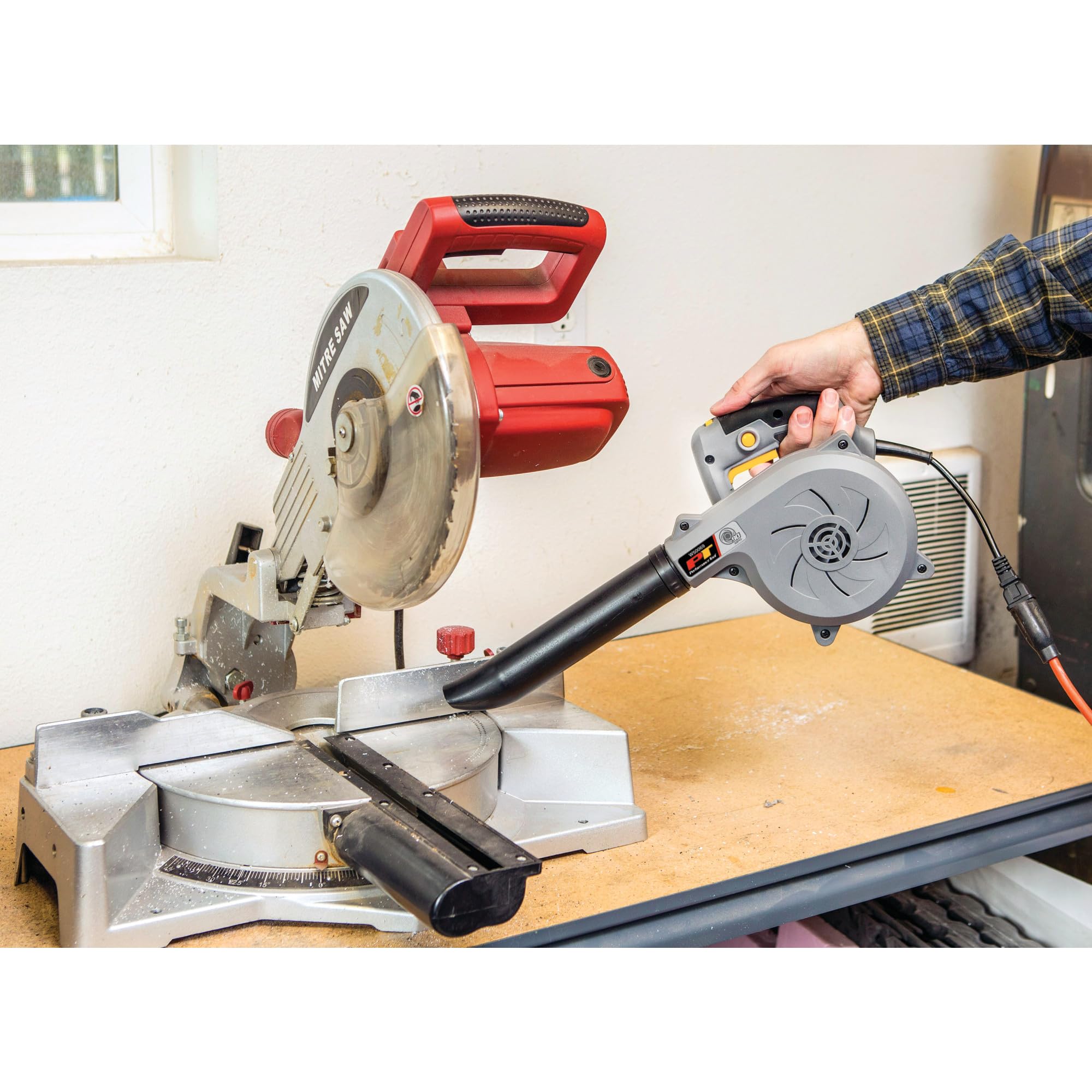 Compact Performance Tool W50069 Gray 700W Variable Speed Garage/Shop/ Blower/Patio Blower (17,000 Max RPM 90 MPH Air Flow)