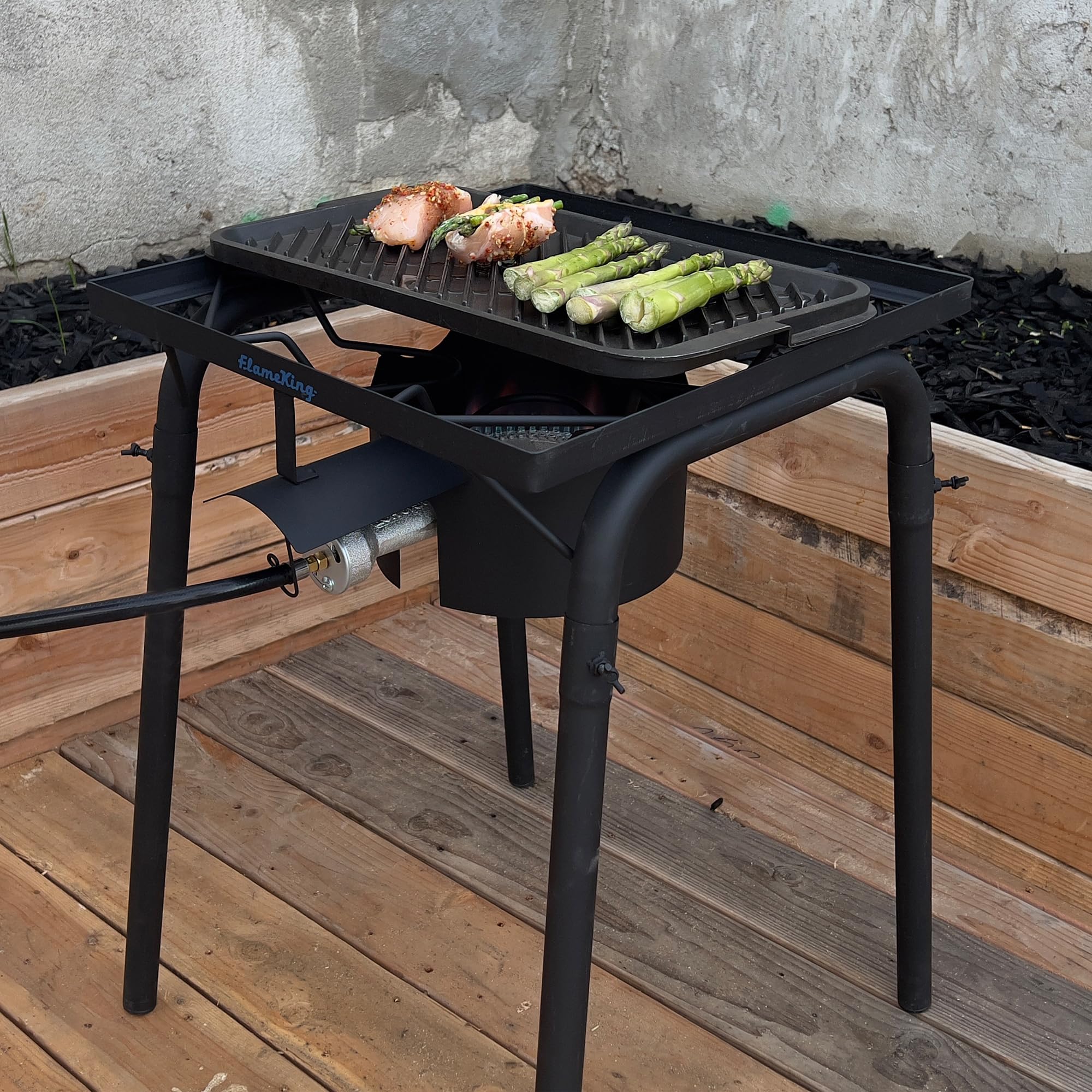 Flame King 100,000 BTU Heavy Duty Propane Gas Single Burner Bayou Cooker Outdoor Stove for Home Brewing, Turkey Fry, Maple Syrup Prep, Cajun Cooking