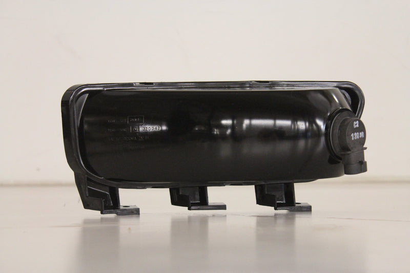 GM Parts Genuine 25666736 Passenger Side Cornering Light Assembly