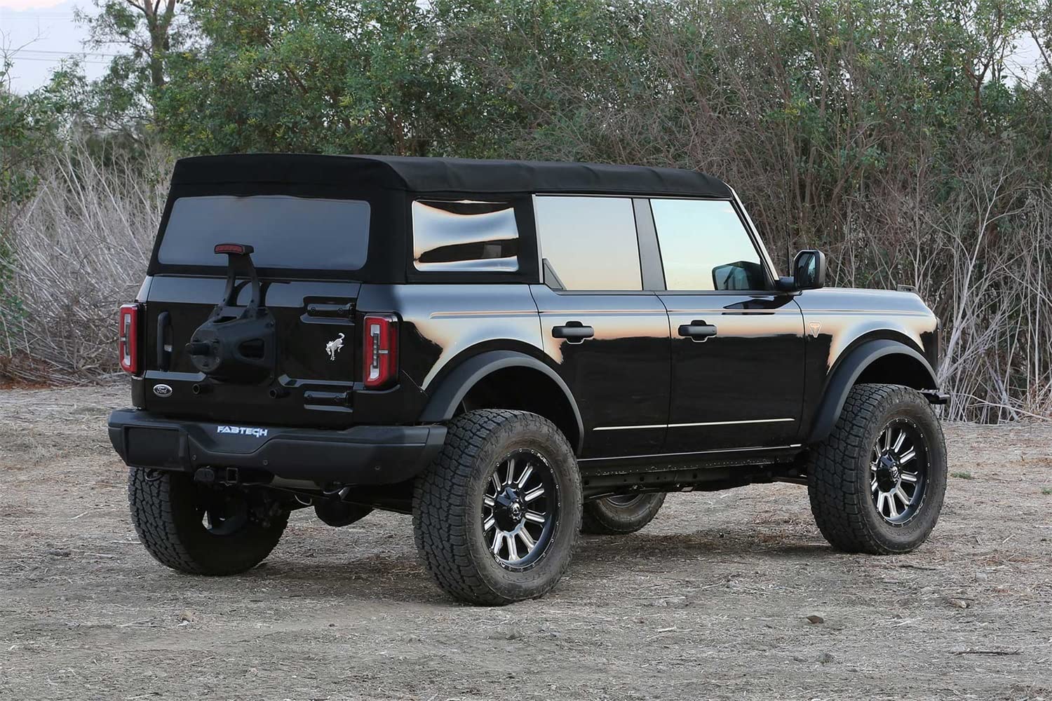 21-22 Ford Bronco Fabtech 4-Door 4WD 4in UCA Kit w/Uniball & Resi Coilovers (K2385DL)