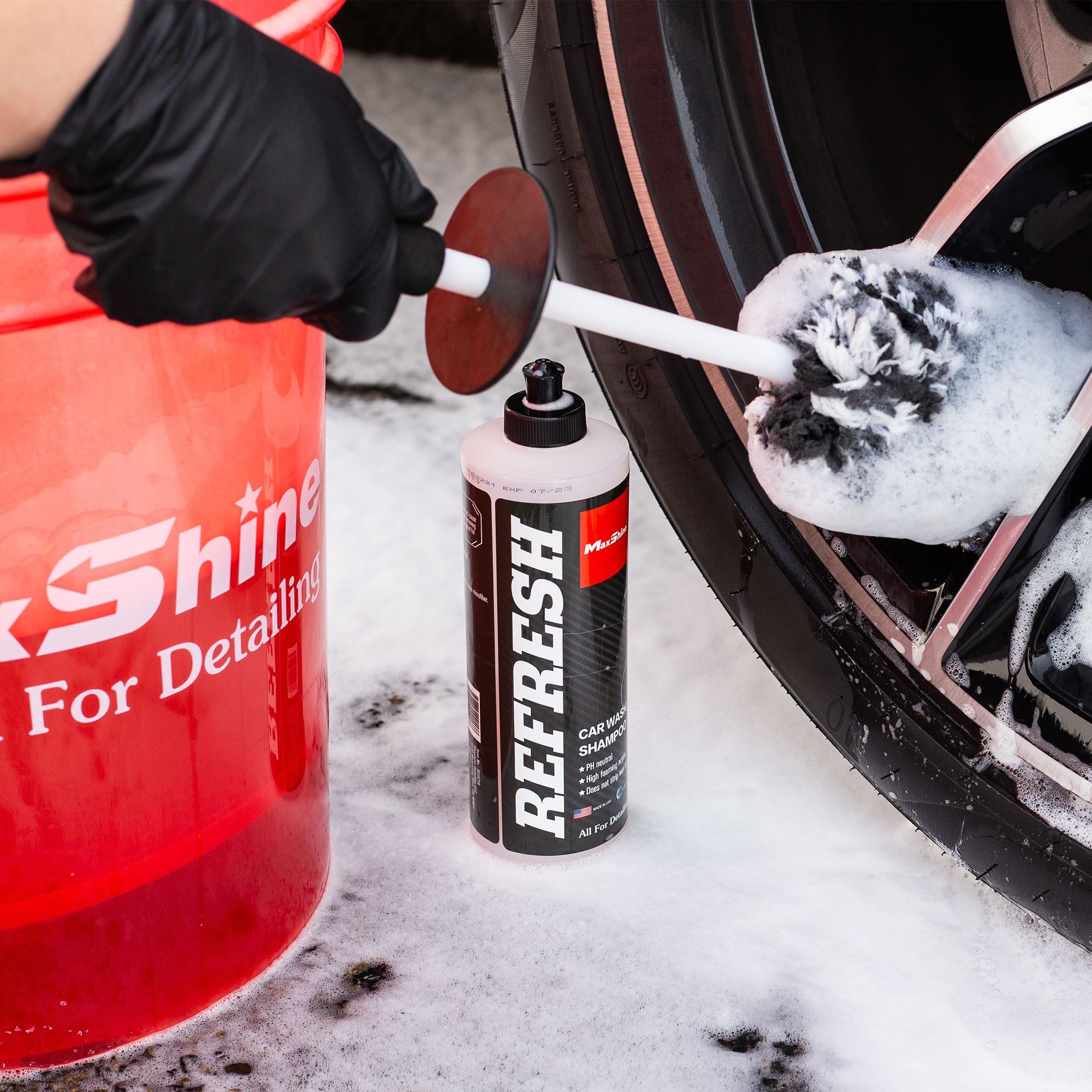 1 Gallon Maxshine Refresh Car Wash Shampoo – pH-Balanced Formula with High Foaming Action – Spot-Free Rinse, Safe on All Painted Surfaces – Ideal for Car Wash & Auto Detailing