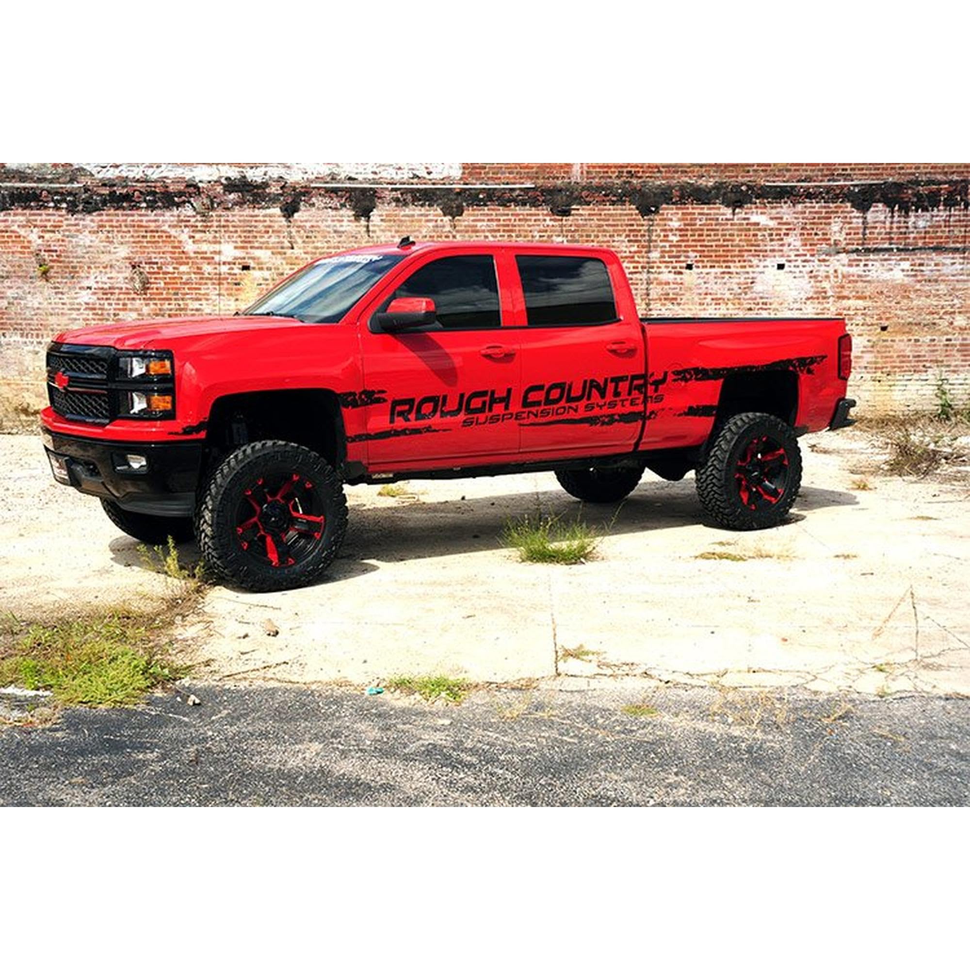 7" Lift Kit Rough Country with M1 Loaded Struts/M1 Rear Shocks for Chevy Silverado & GMC Sierra 1500 (2014-2016)