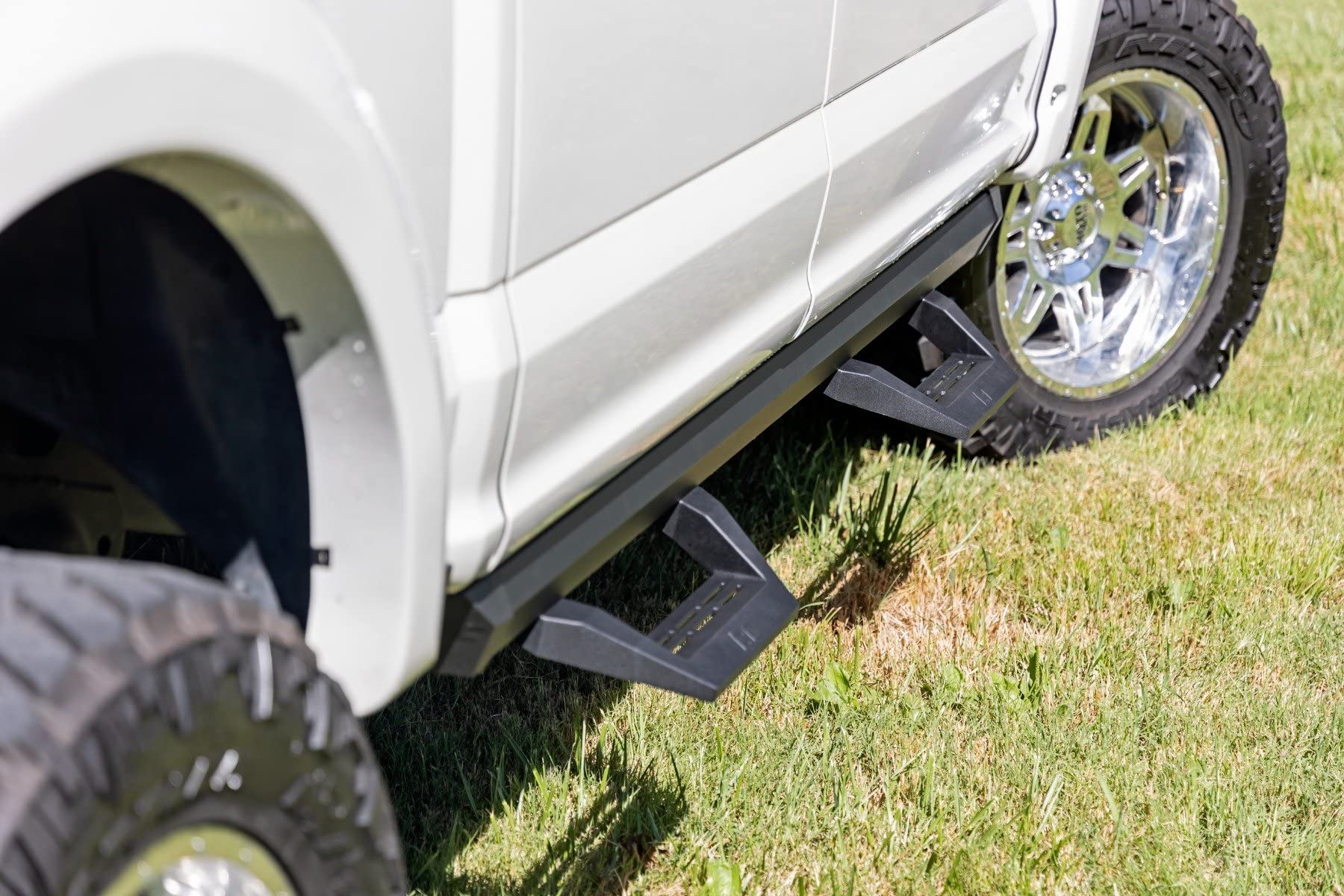 Rough Country Adjustable SRX2 Aluminum Steps for Ford F-150/Lightning/F-250/F-350/Raptor (2015-2025) Crew Cab - Modular Running Boards with Slide-Adjust Steps