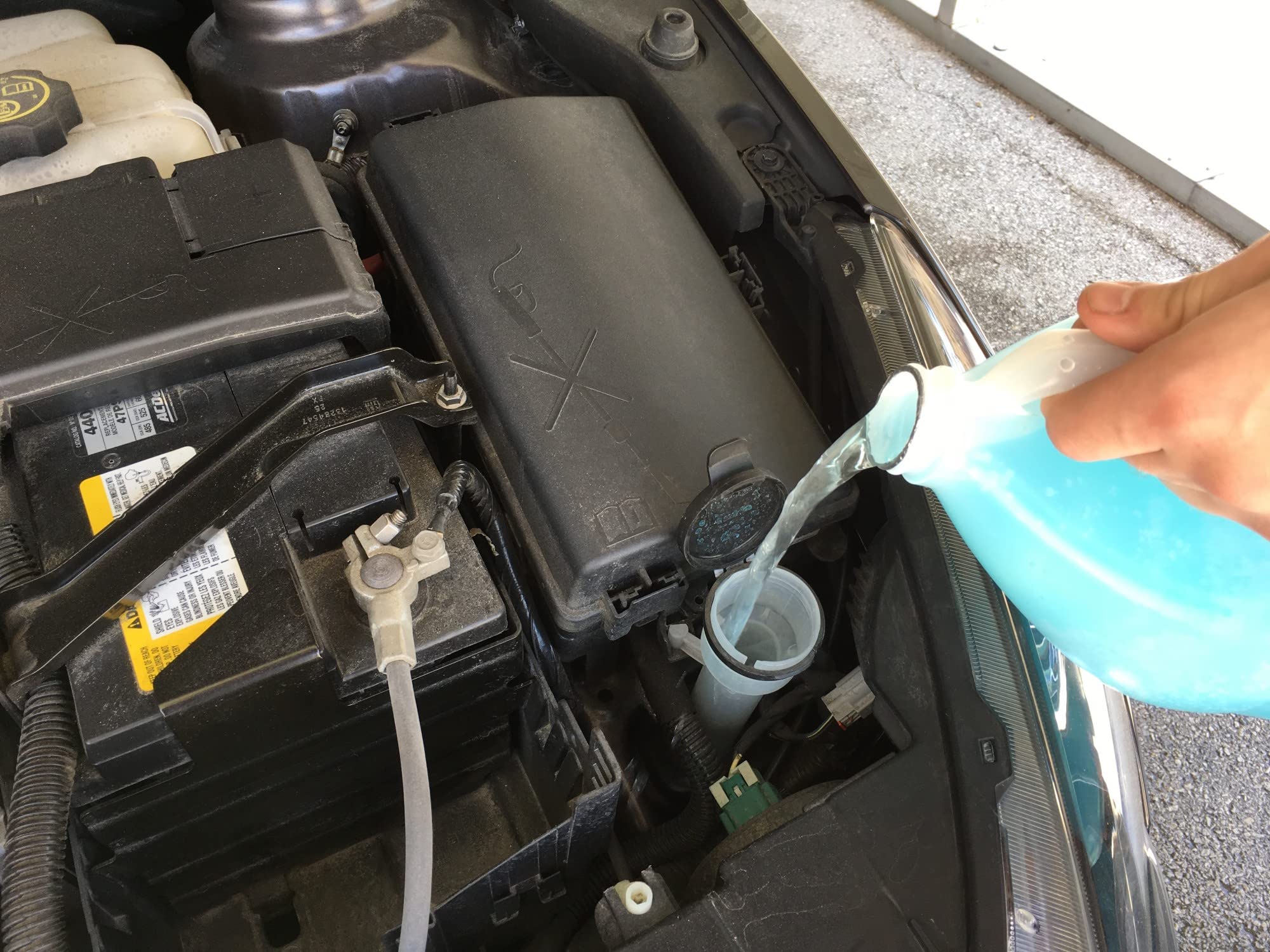303 Products Automotive Instant Windshield Washer (230395) - 3x Cleaning Power - Super Concentrated Tablets - Just Add Water, 25 Tablet