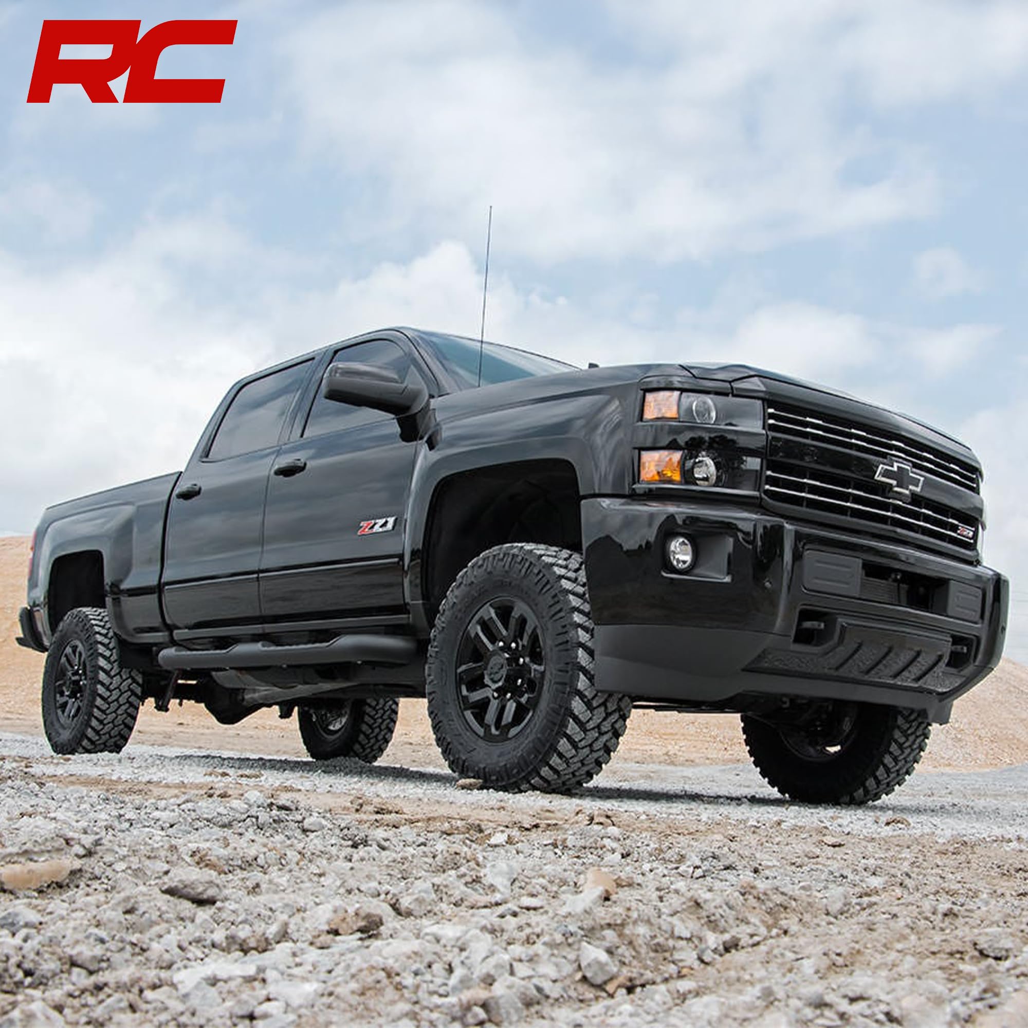 3.5" Lift Kit Rough Country w/M1 Shocks for Chevy Silverado & GMC Sierra 2500HD/3500HD (2011-2019 with Factory Rear Overload Springs) - Red Control Arms