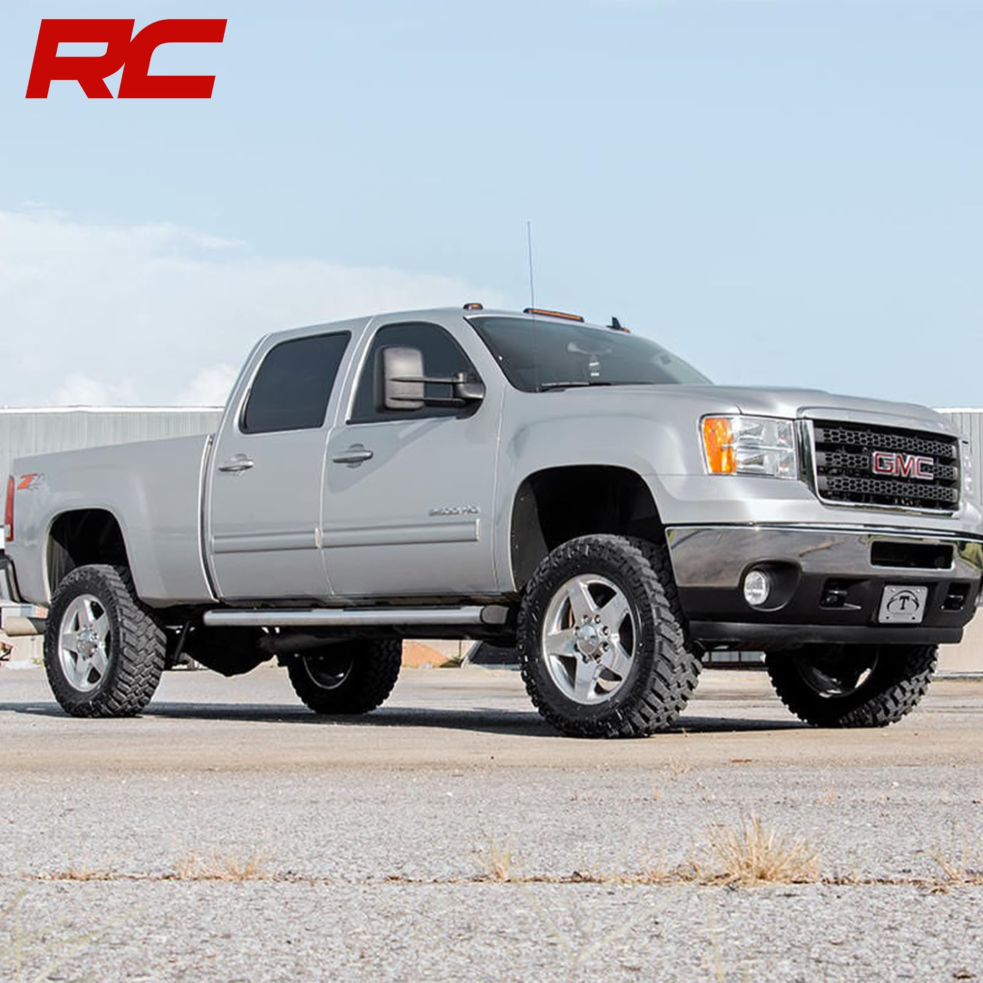 3.5" Lift Kit Rough Country w/M1 Shocks for Chevy Silverado & GMC Sierra 2500HD/3500HD (2011-2019 with Factory Rear Overload Springs) - Red Control Arms