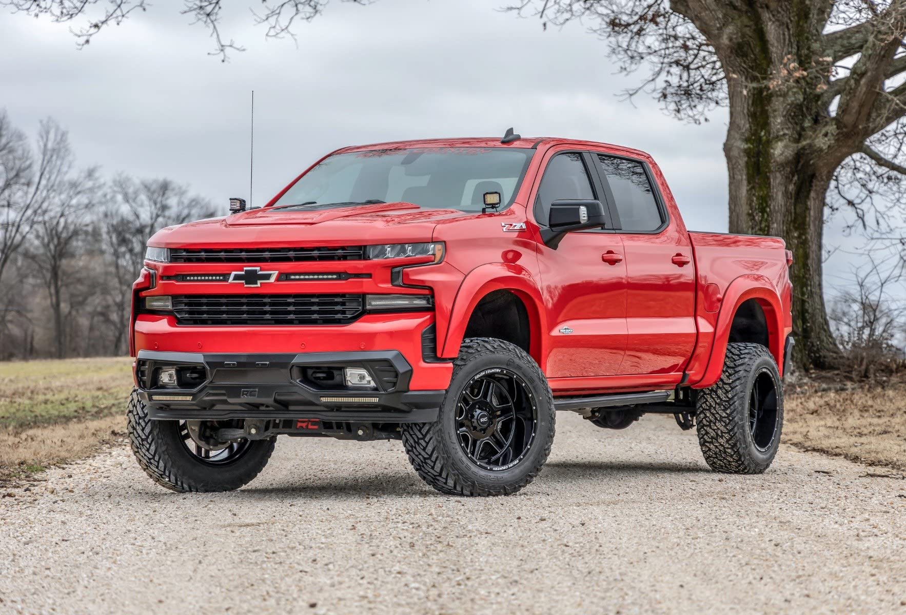 20x12 Rough Country 92 Series One-Piece, 6x5.5" Bolt Pattern, 44mm Offset Gloss Black Wheel