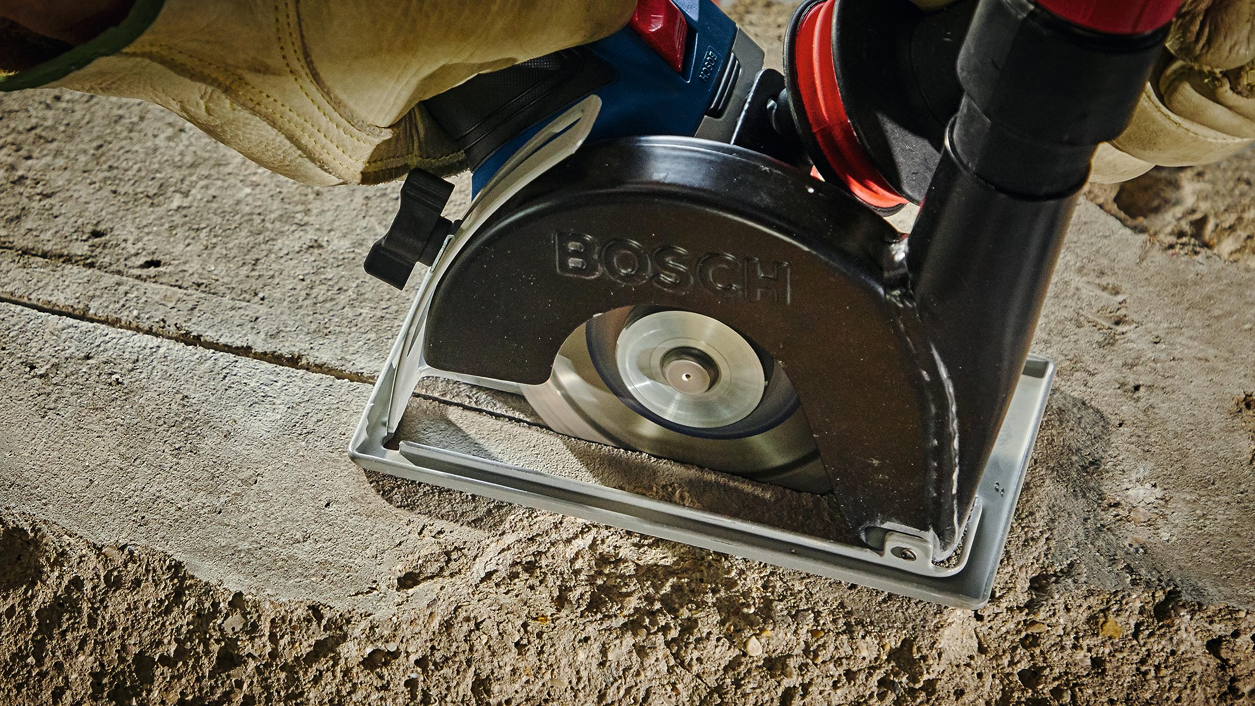 Bosch GWS18V-10B14 18V 4-1/2 – 5 In. Brushless Angle Grinder Kit with (1) CORE18V® 8 Ah High Power Battery