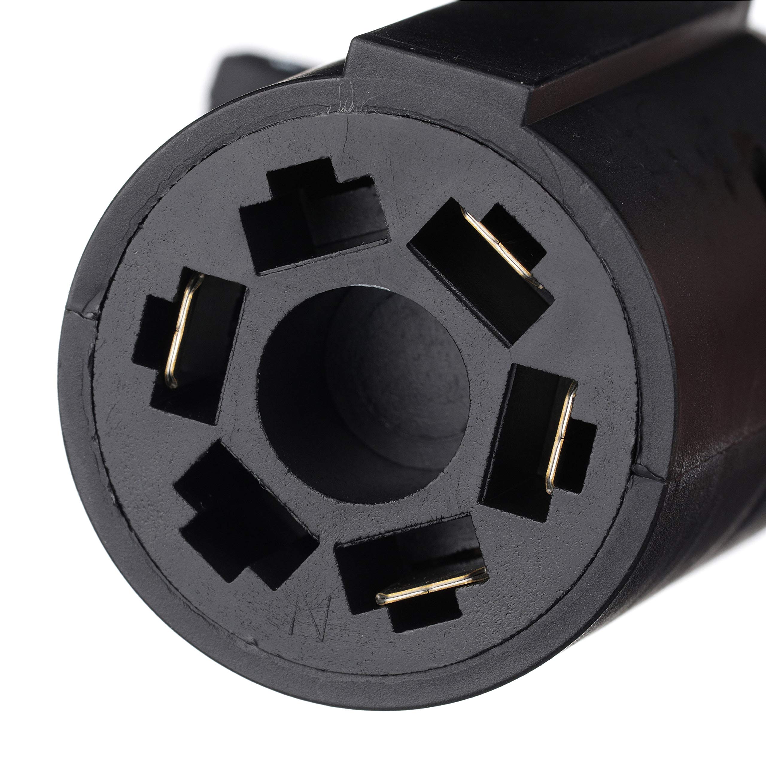 Trailer Adapter Attwood 14135-7 — Connects 7-Blade Round to 4-Pin Flat Connector — for Auxiliary, Taillights and Turn Signals