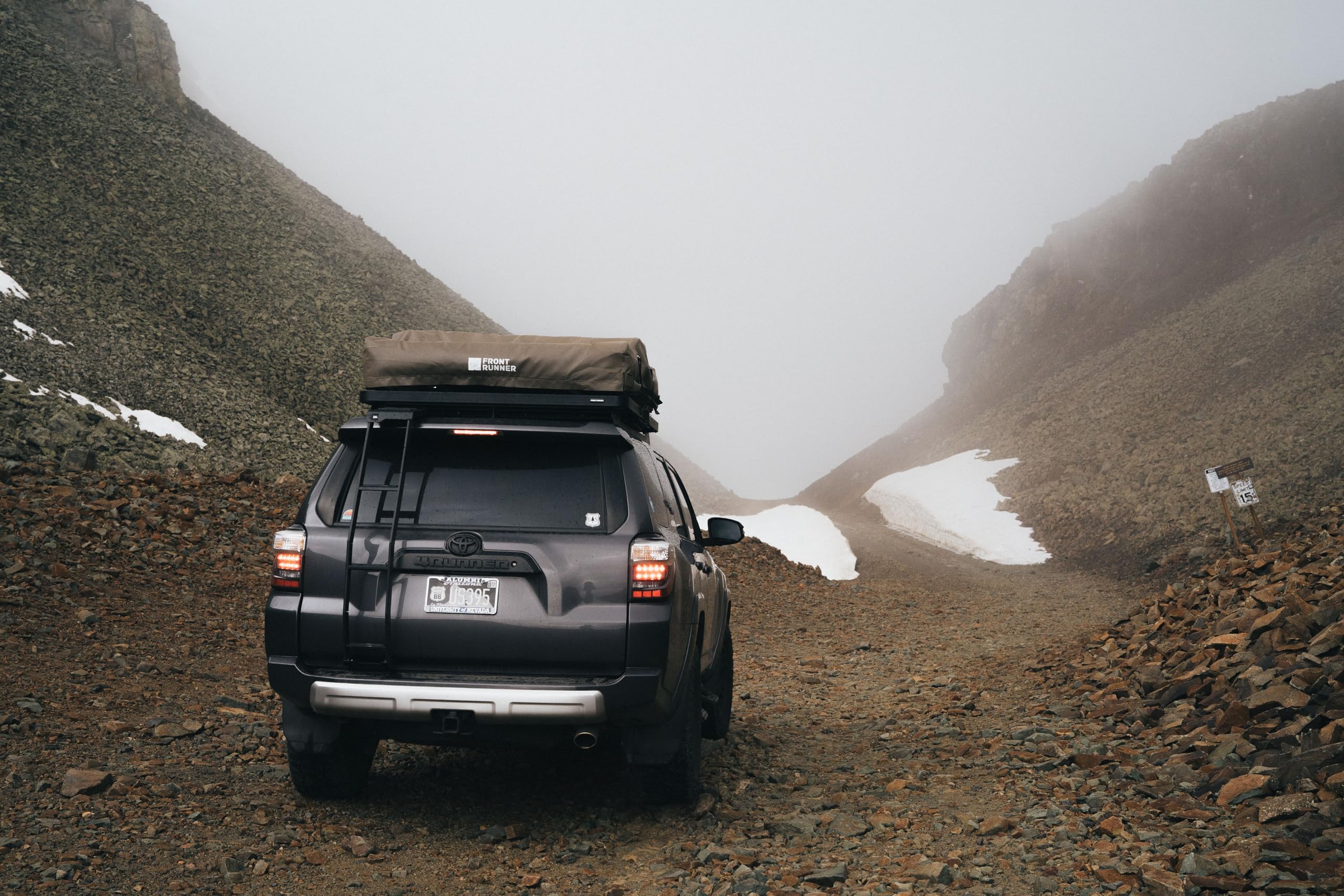 Toyota Front Runner 4Runner (5th Gen) Ladder