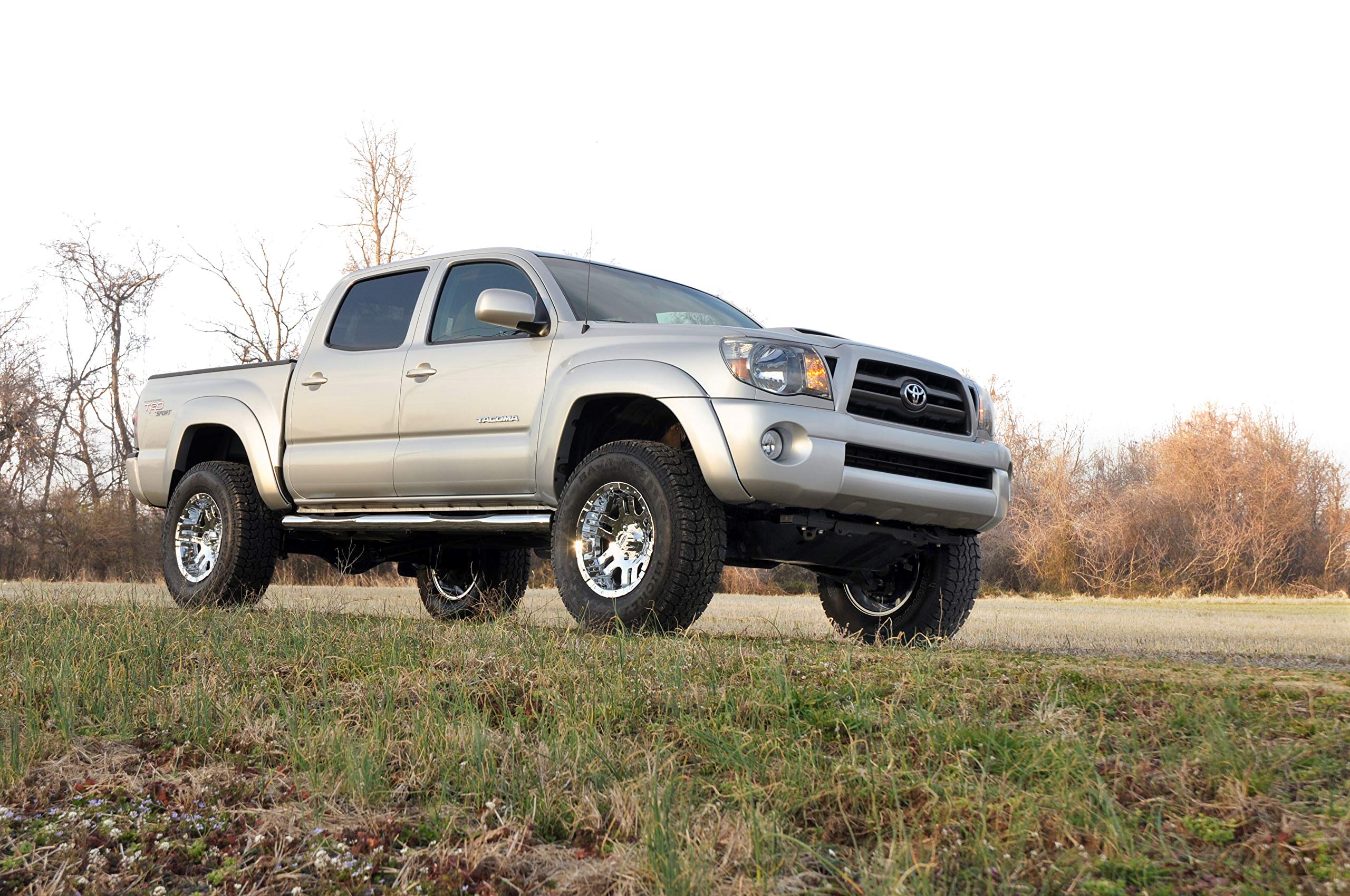 3" Rough Country Lift Kit w/N3 Struts & V2 Shocks for 2005-2023 Tacoma - 74571