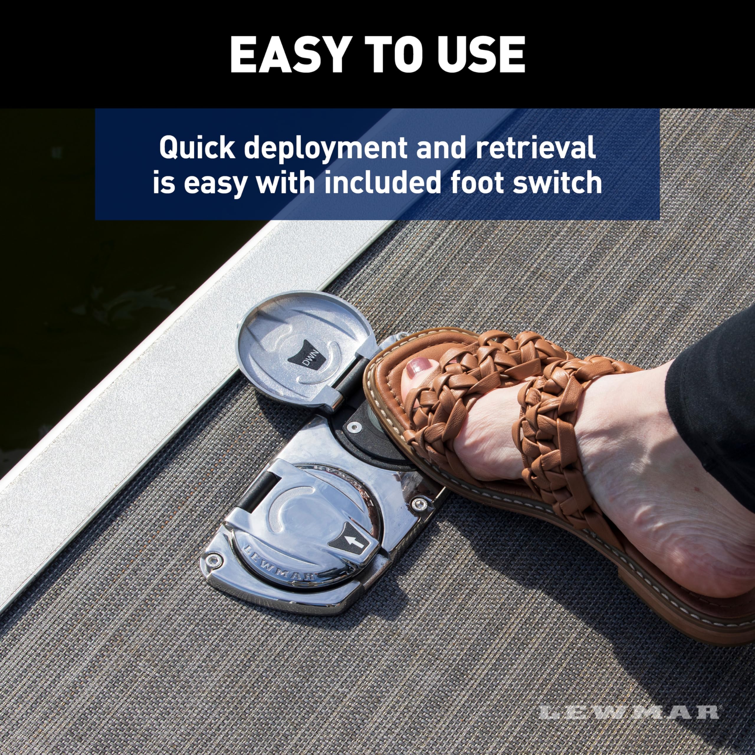 Lewmar Pontoon Anchor Winch Venta, 220 lb. Load Capacity, 92' 3-Strand Rope, 6' Setting Chain, IP66 Rated 400w Motor, Slackline Sensor Cut Off Switch, 88 lb. Ground Tackle, 12V Supply - 69001139