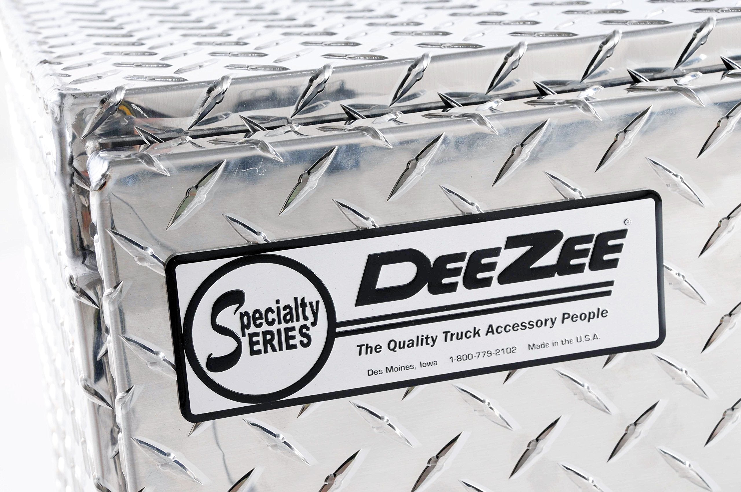 Brite-Tread Aluminum Dee Zee DZ75 Underbed Tool Box