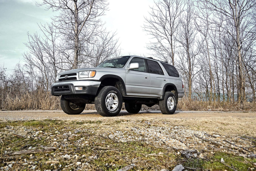 3" Lift Kit Rough Country for 2003-2009 Toyota 4-Runner 4WD | X-REAS - 762RED