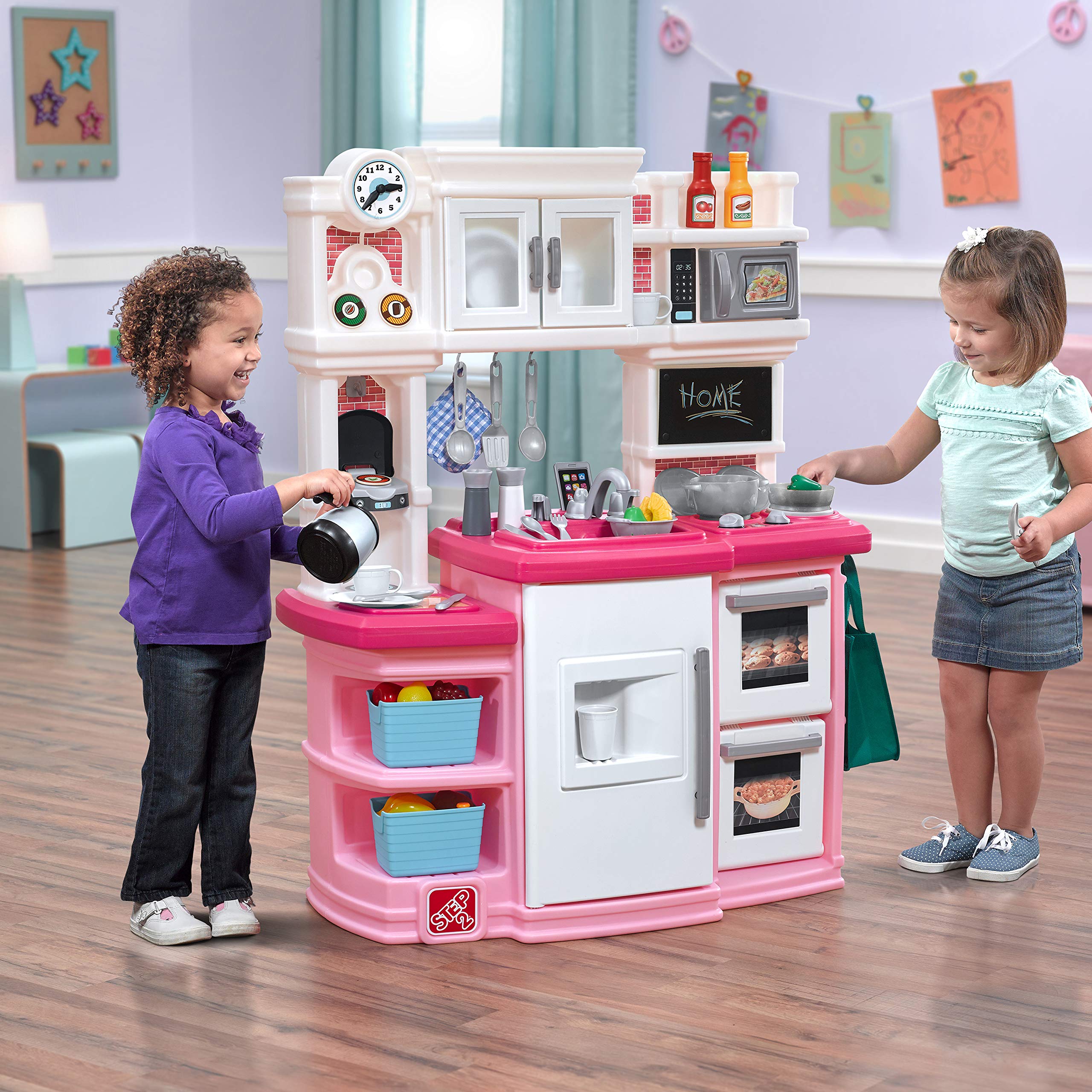 Step2 Kids Great Gourmet Kitchen Playset, Indoor/Outdoor Kitchenette, Interactive Play with Lights and Sounds, Made of Durable Plastic, Includes 33 Piece Toy Accessories, 3+ Years Old Toddlers, Pink