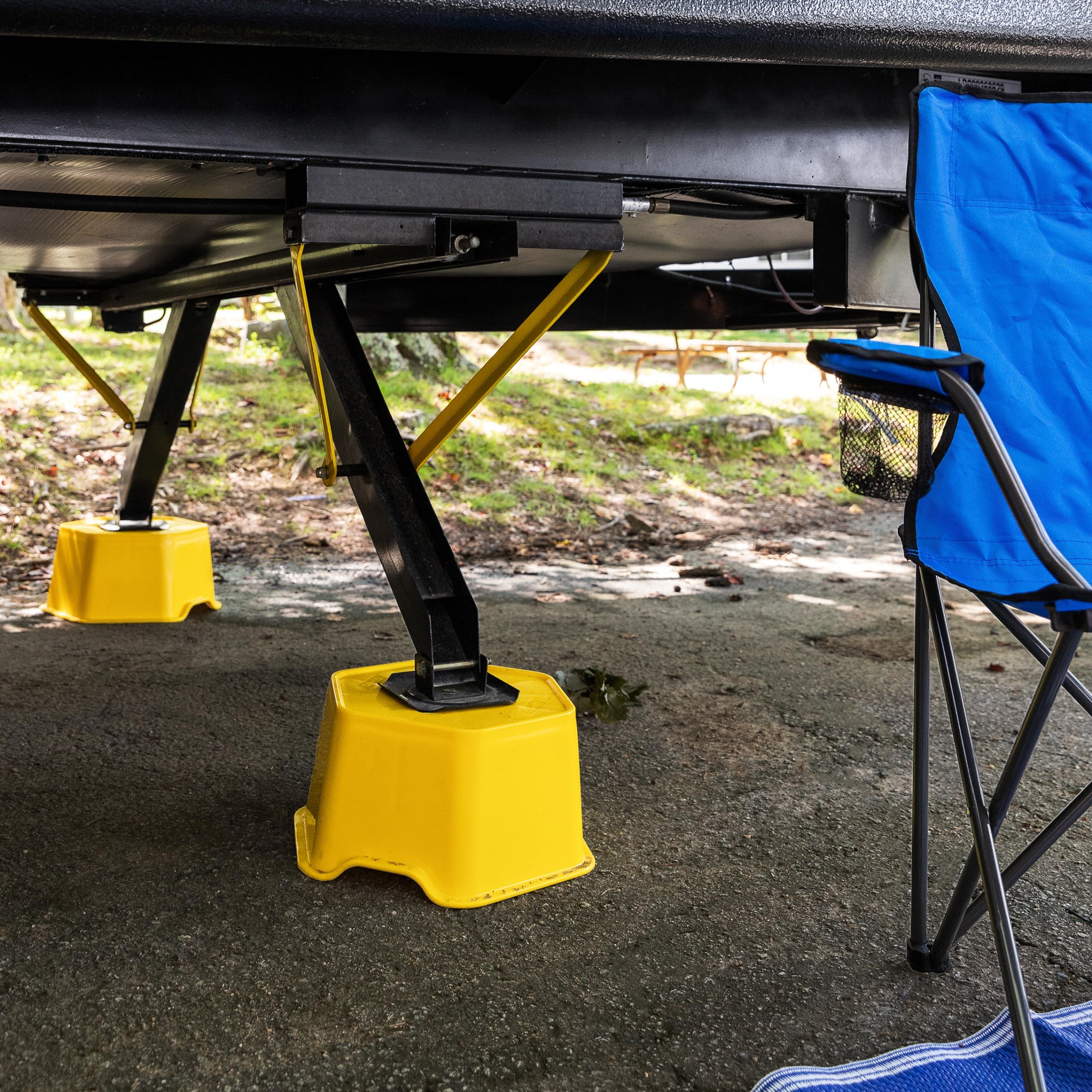 Camco RV Jack Support Stabilizer - Features 7” of Lift & Extra Stability for Camper Jacks - Rated for 6,000 lbs & Works w/ 10” Round Jack Pads - Nested Design for RV Storage and Organization (44421)