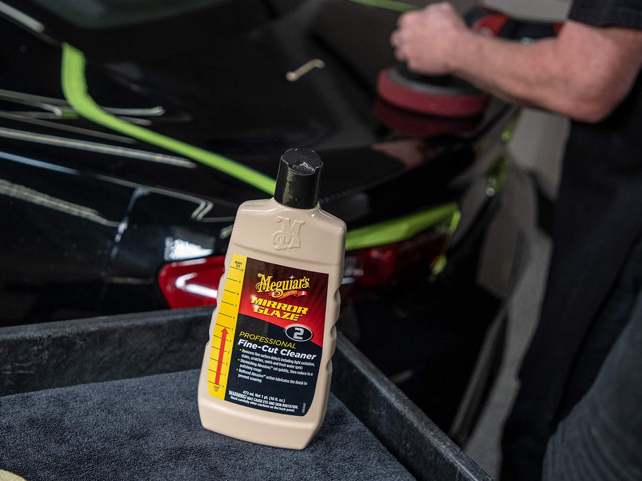Ultimate Paste Wax Meguiar's, Premium Car Wax for a Deep Gloss with Lasting Protection, Easy to Apply and Remove, Clear Coat Safe, Microfiber Towel and Applicator Included, 8 Oz Paste