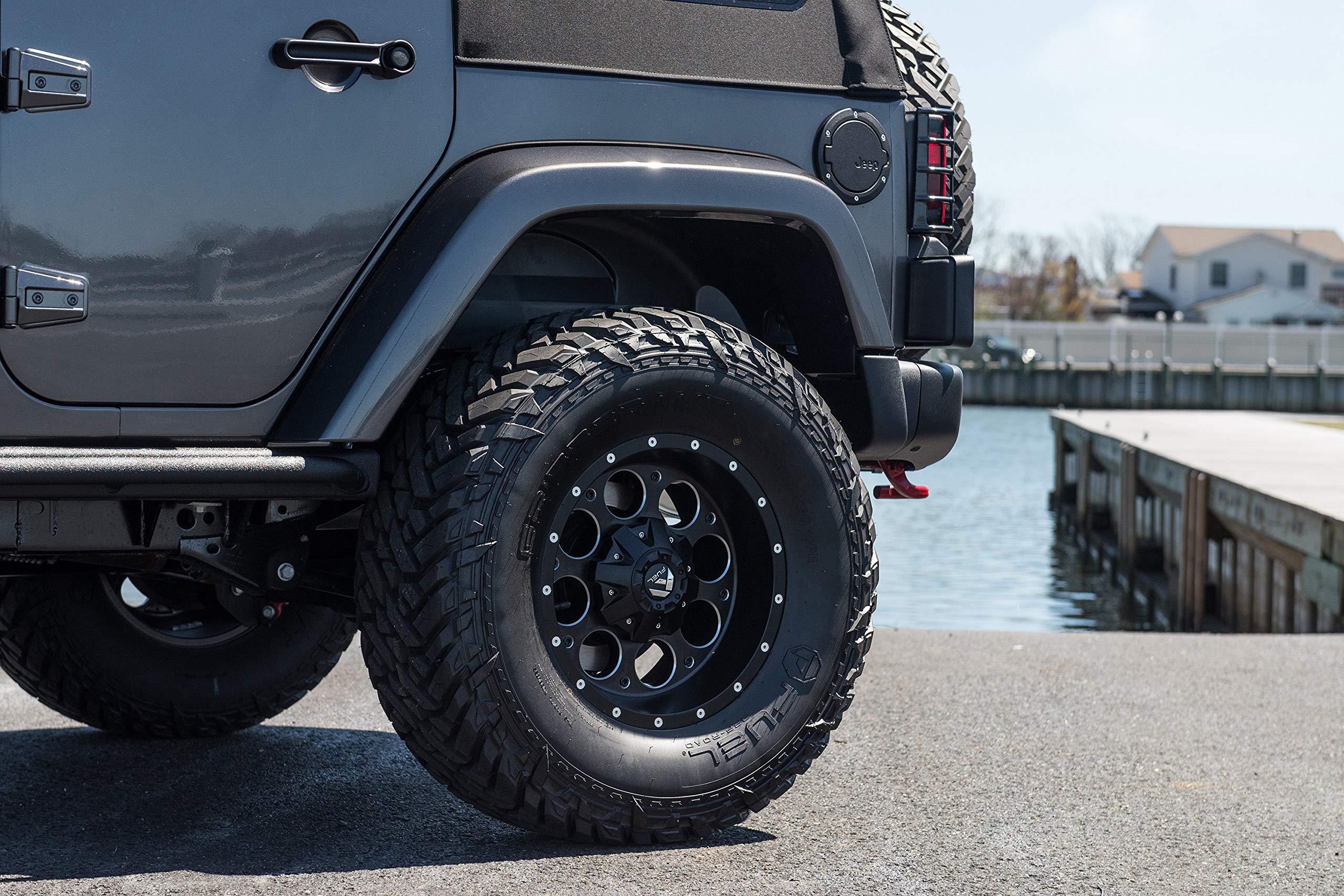 D525 Fuel Offroad REVOLVER Black Wheel with Matte Milled Accents and tpms (20 x 10. inches /8 x 165 mm, -12 mm Offset)