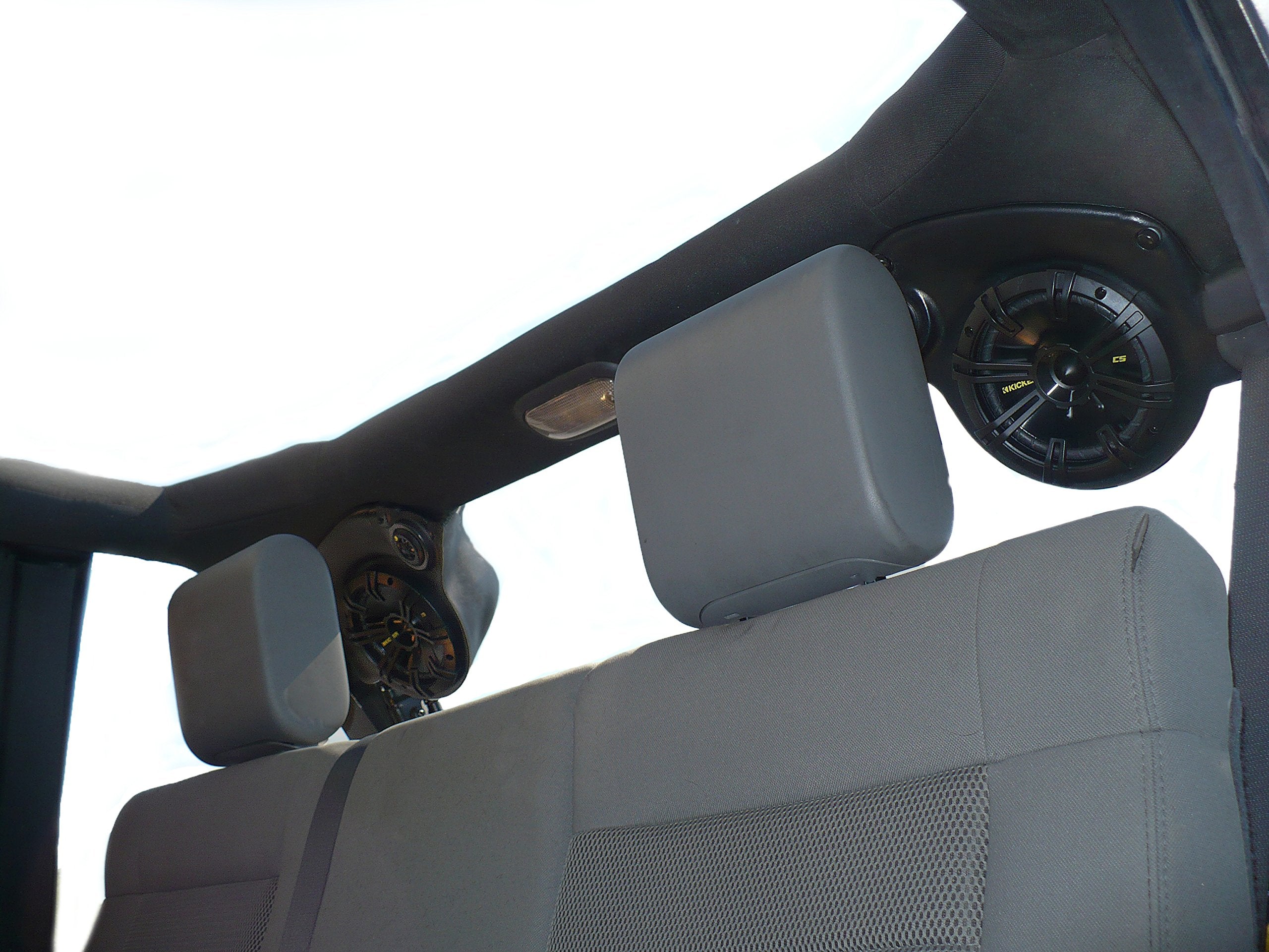 Select Increments JKU-Pods with Kicker 6.75” Speakers, 30647K