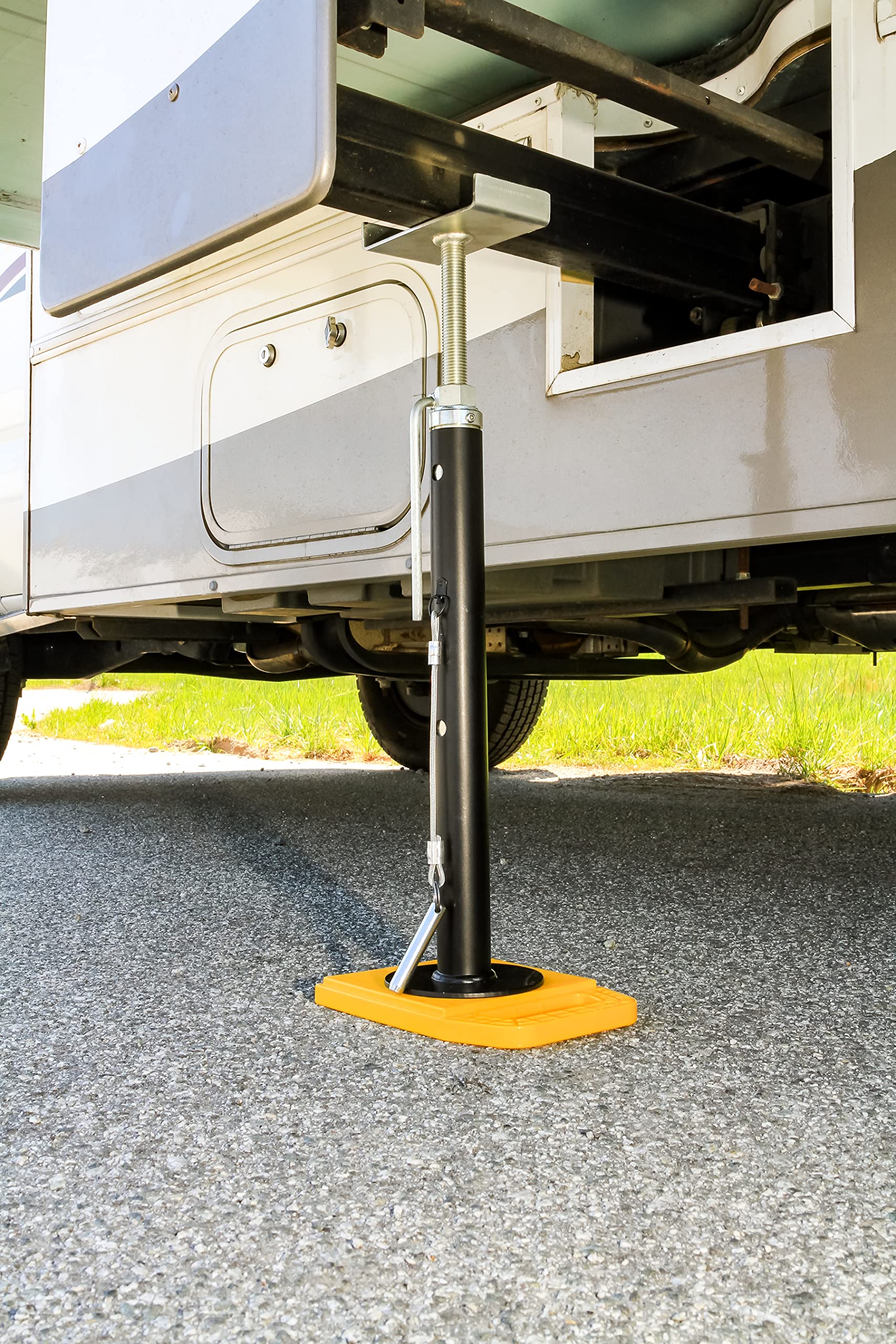 EAZ-Lift Camco Premium RV Slide-Out Support - Features an Adjustable Height of 19-inches to 47-inches, a Durable Steel Construction, and can Hold Up to 5,000lbs Each (48867)