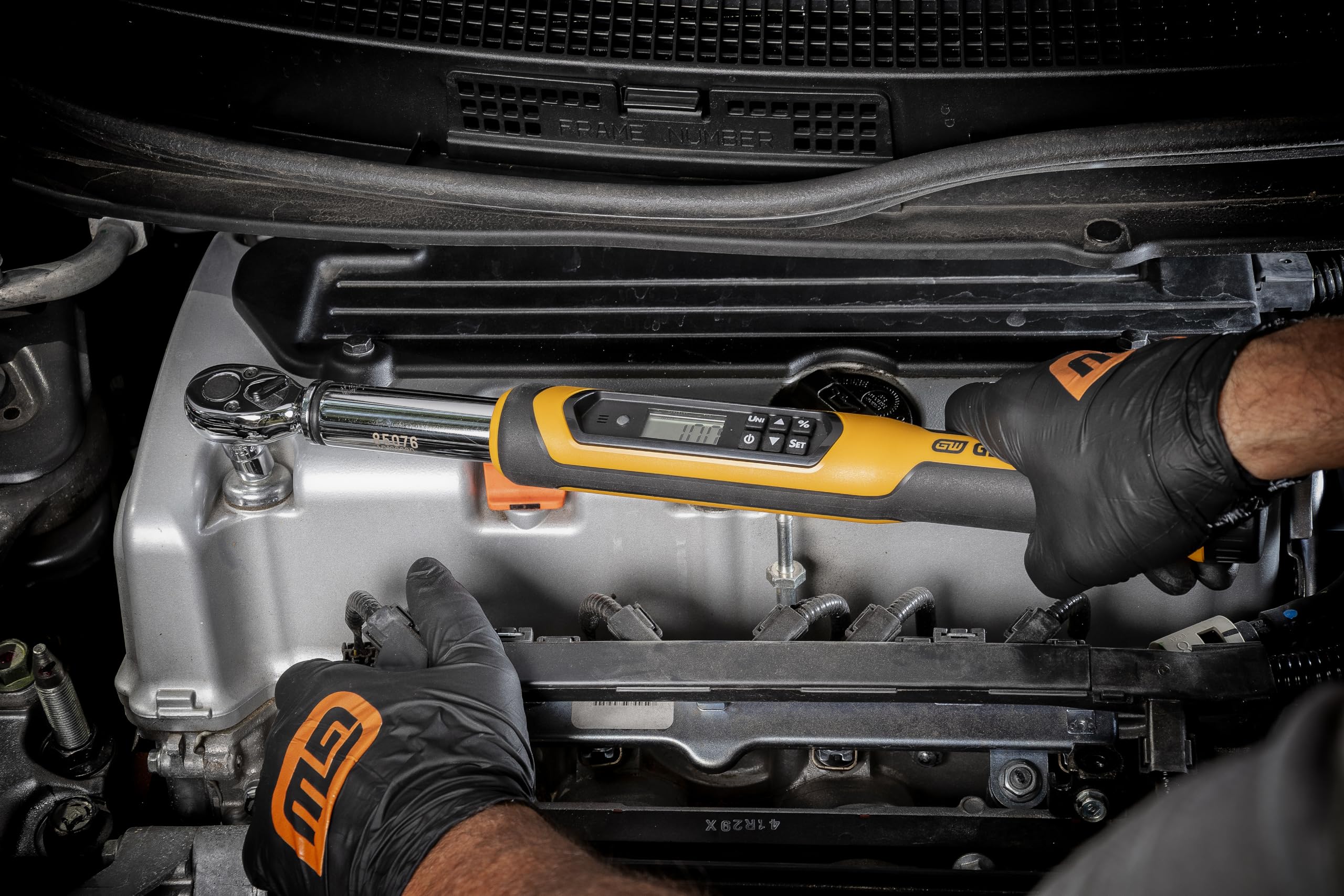 3/8 Drive GEARWRENCH Electronic Torque Wrench 7.4-99.6 FT LB - 85076