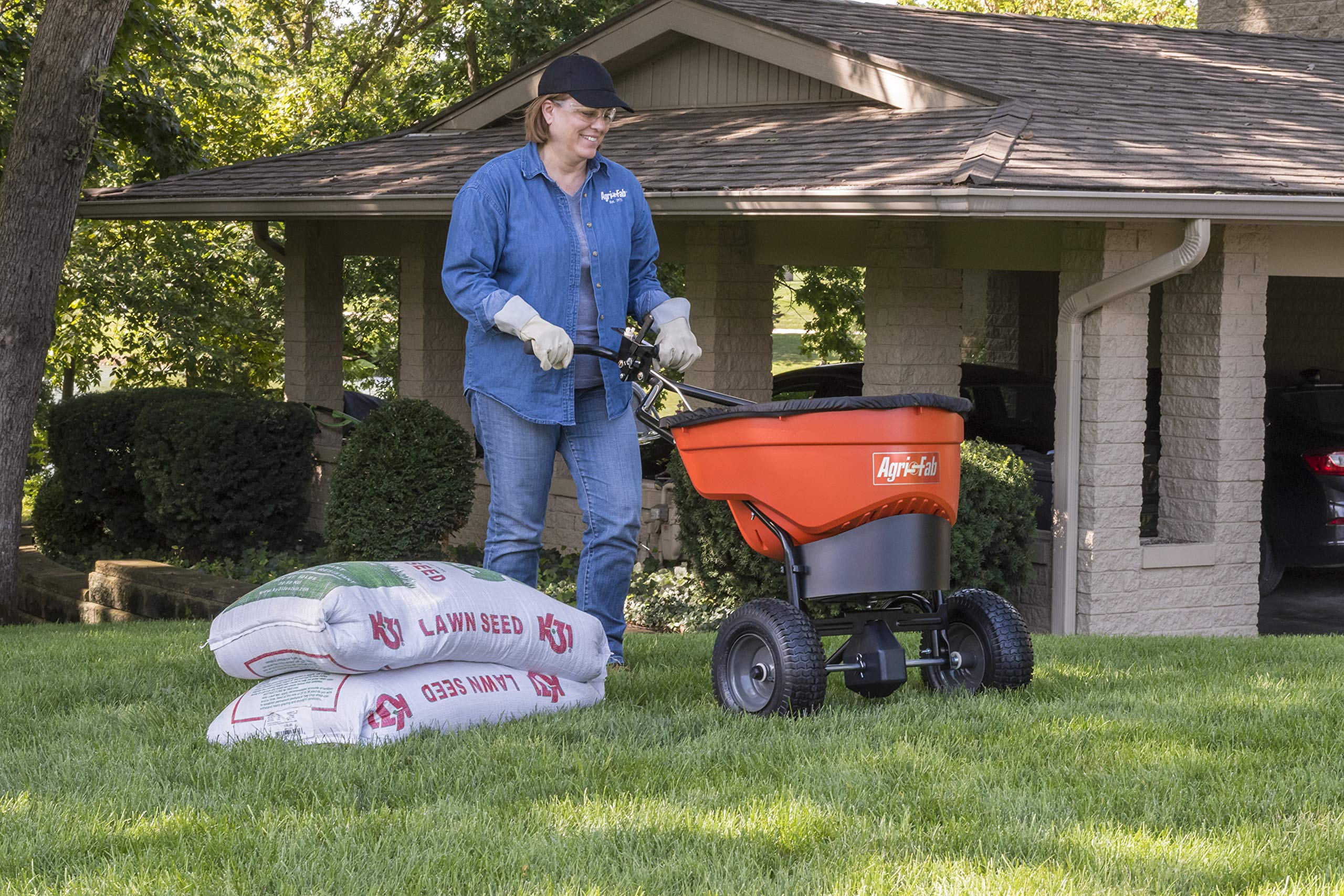 Commercial Agri-Fab 45-0548 Push Spreader 130 lb. Orange/Black