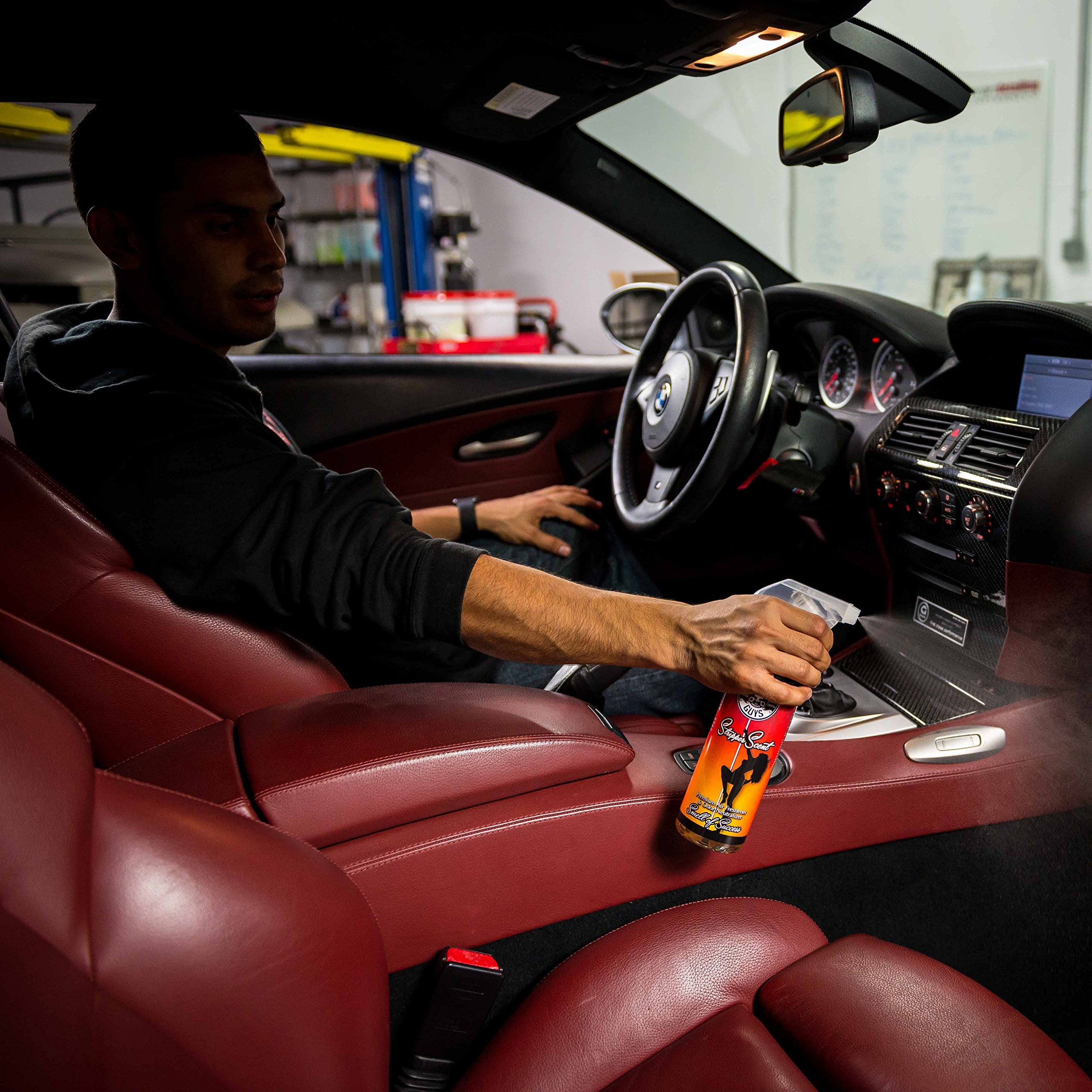 Chemical Guys Signature Scent AIR_069_04 Premium Air Freshener and Odor Eliminator, Smell of Success (Great for Cars, Trucks, SUVs, RVs, Home, Office & More) 4 fl oz