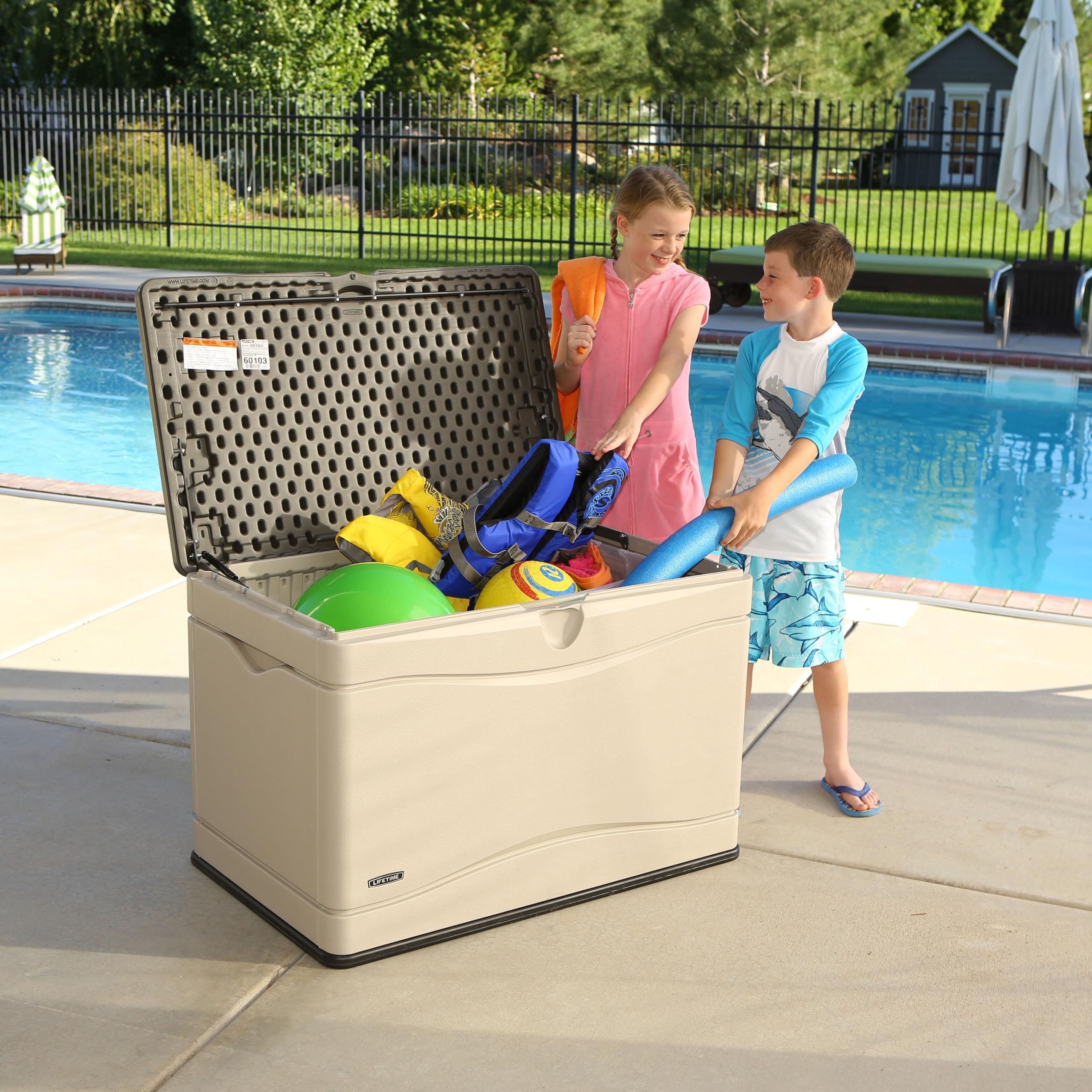 60103 LIFETIME Deck Storage Box, 80 Gallon, Desert Sand/Brown