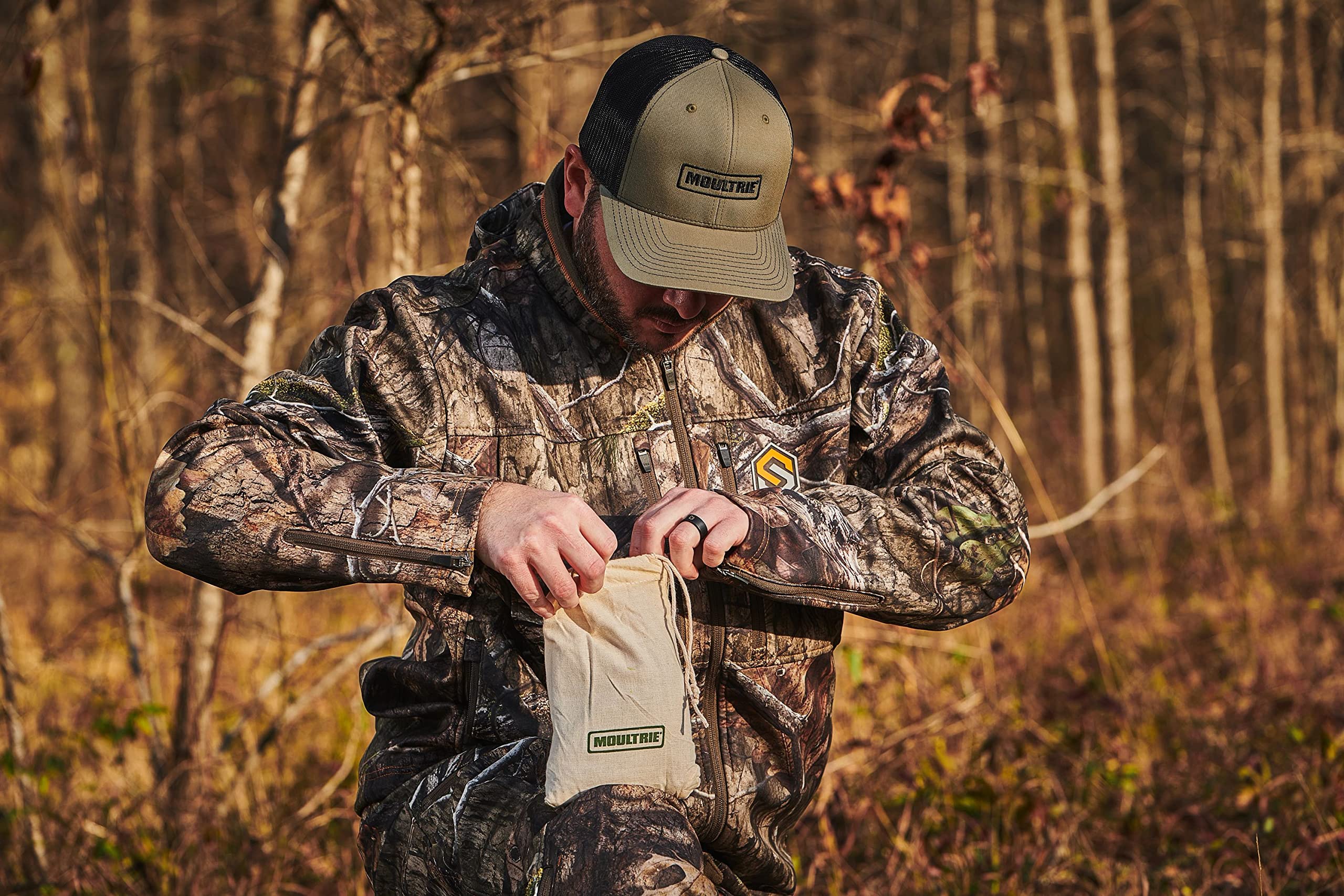 Moultrie Drip Bag Deer Magnet Attractant - Berry