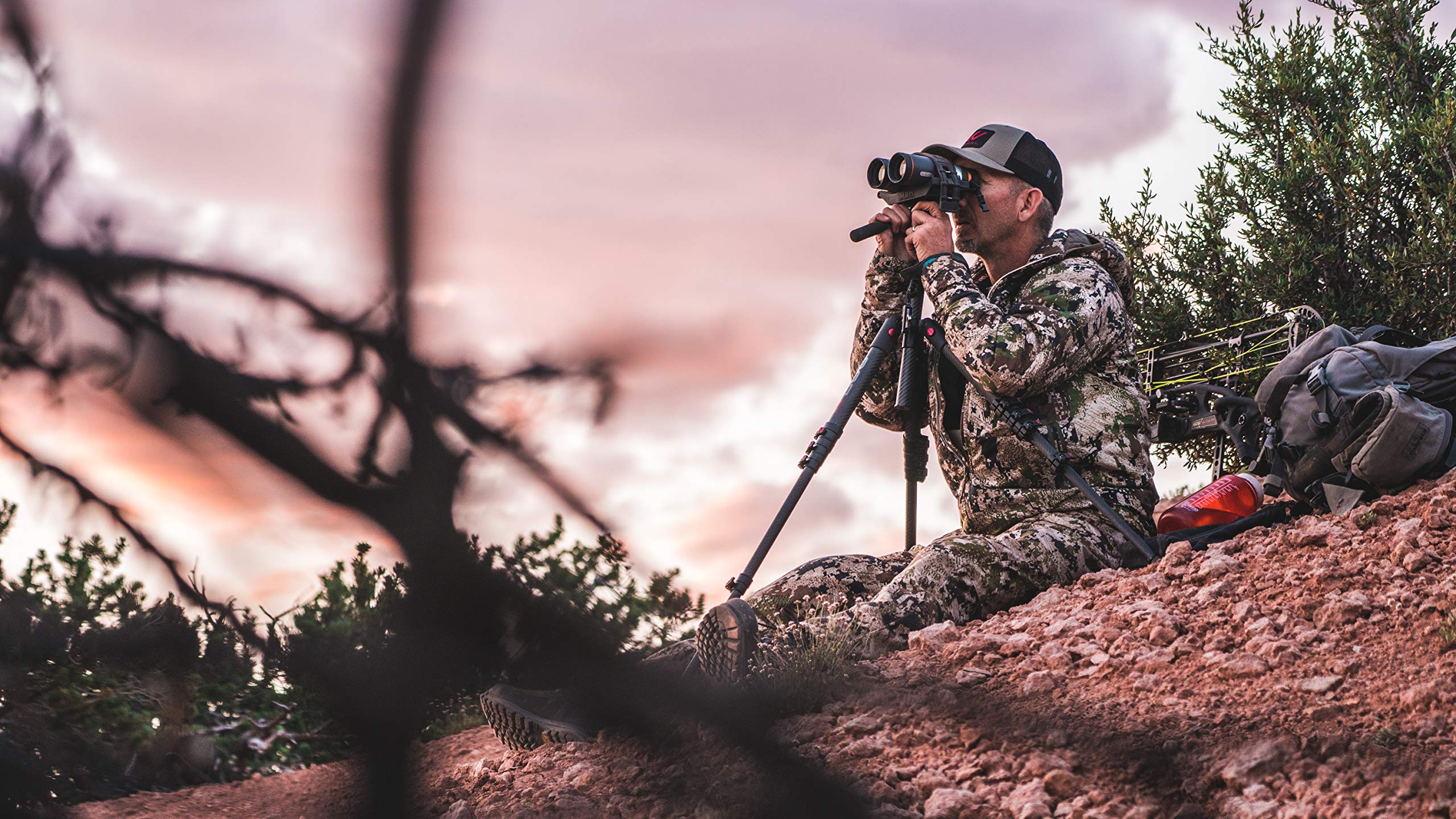 Binocular Rest BOG BBR with Lightweight Design, Adjustable Strap for Securing Binoculars to Tripod, and Switcheroo Quick Release Attachment System for Hunting, Spotting, Hiking, and Outdoors