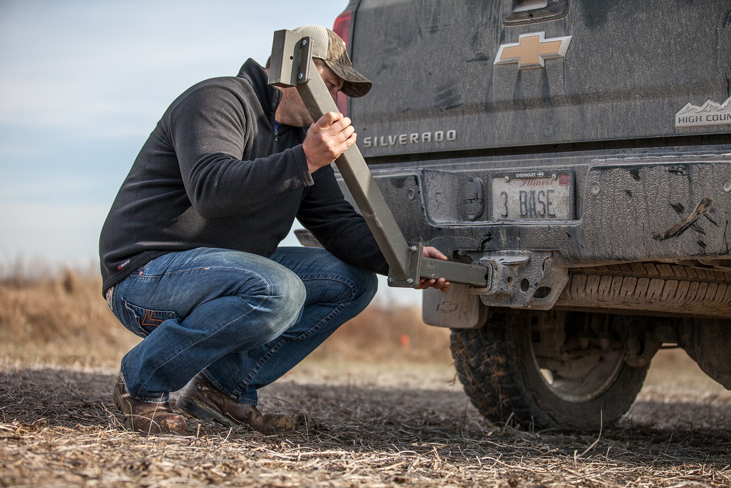 Moultrie Conversion Bracket UTV/ATV/Truck Spreader