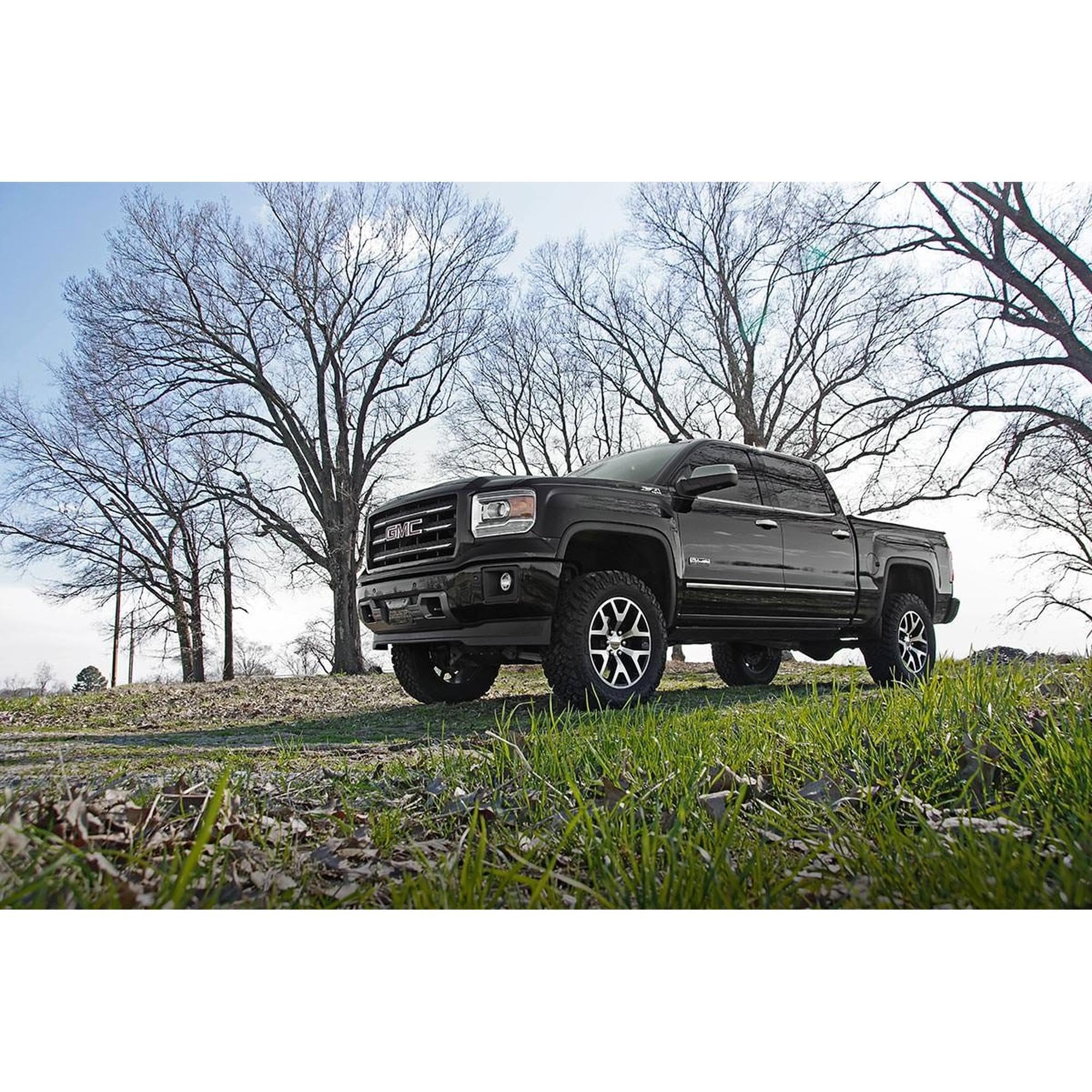 6" Rough Country Suspension Lift Kit with M1 Struts & M1 Rear Shocks for Chevy Silverado & GMC Sierra 1500 (2014-2018 w/Stock Cast Steel Control Arms)