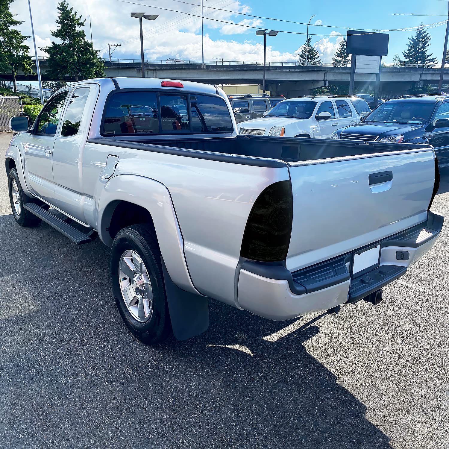 Smoke LED Tail Lights SPEC-D TUNING Compatible with 2005-2015 Toyota Tacoma, Left + Right Pair Assembly