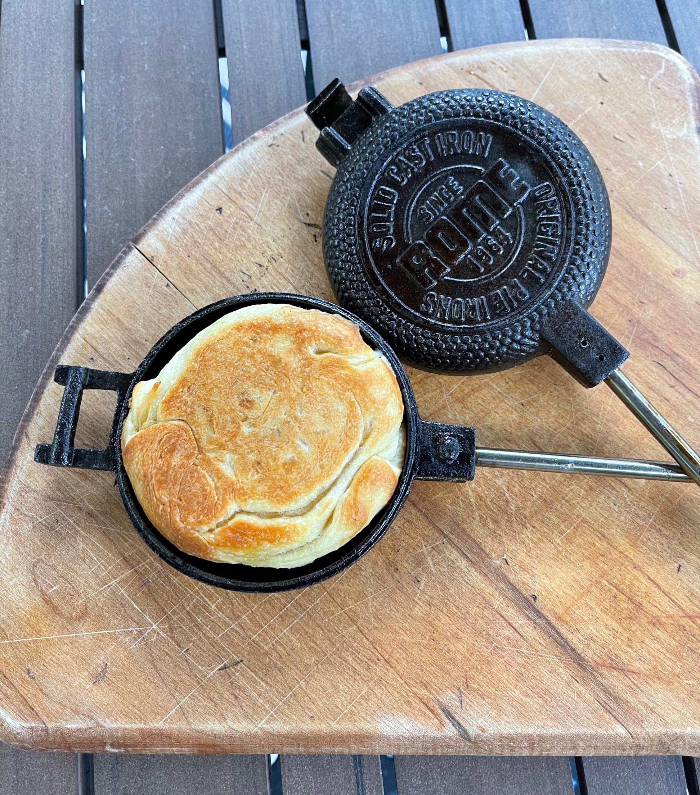 Round Pie Iron Rome's with Steel and Wood Handles