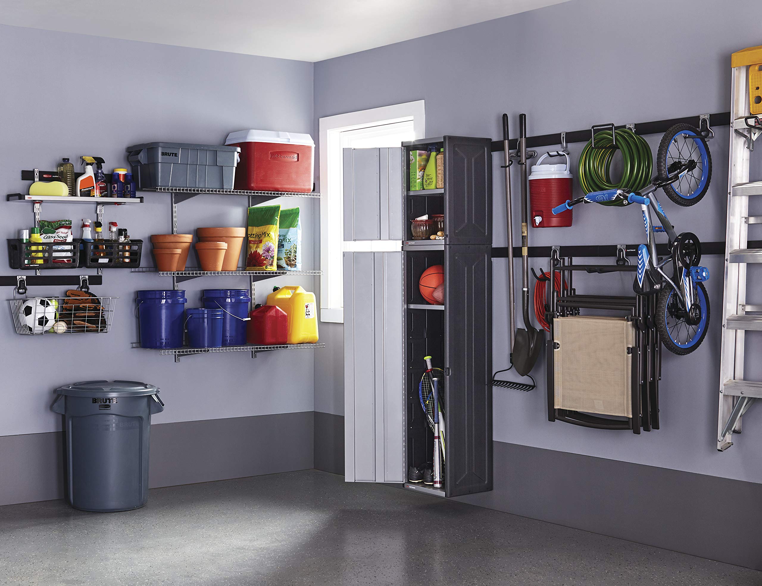 BRUTE Rubbermaid Commercial Products Tote Storage Container with Lid, 14-Gallon-included, Rugged/Reusable Boxes for Moving/Storing in Garage/Basement/Attic/Jobsite/Truck/Camping, Gray