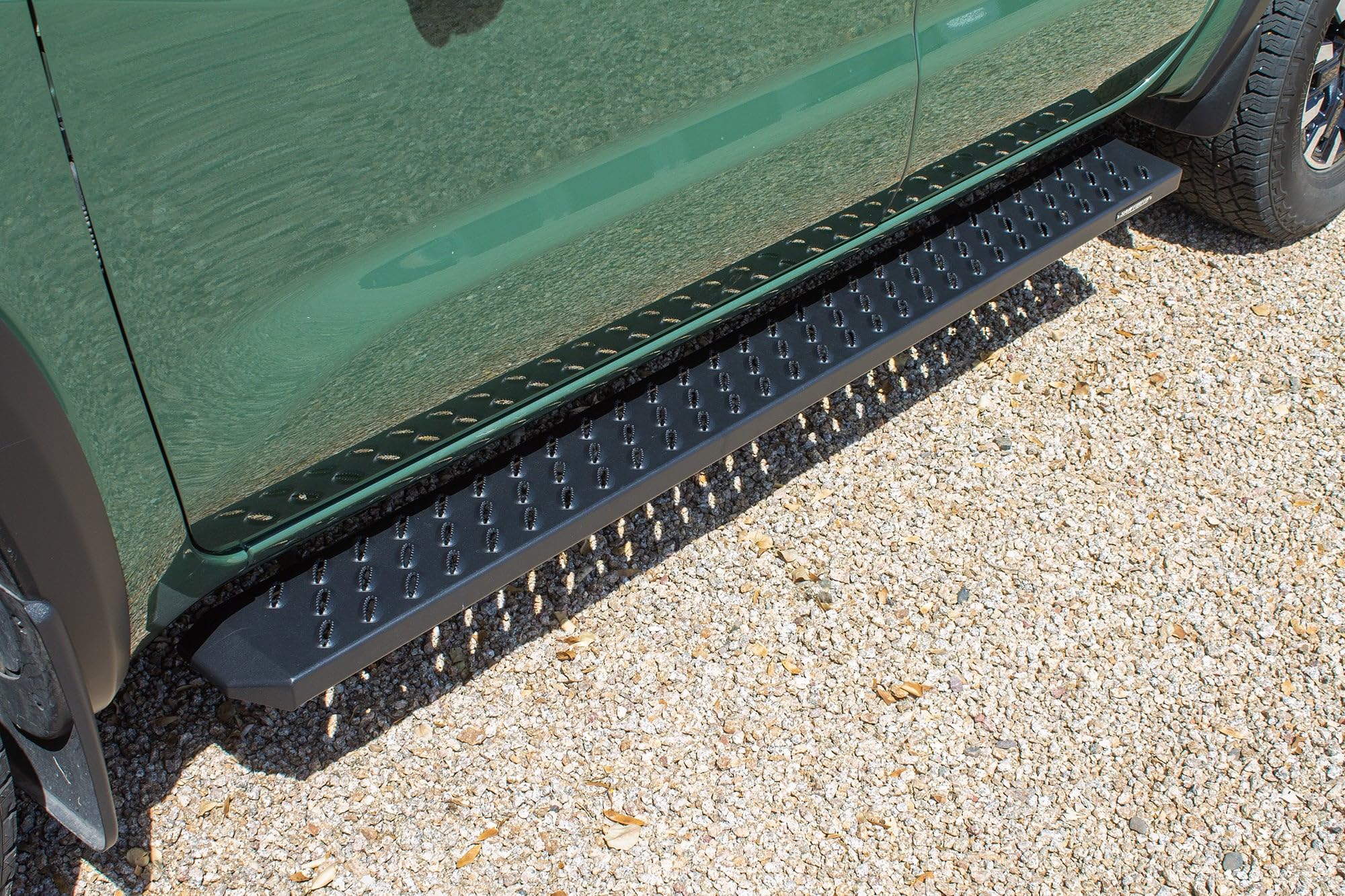 Running Boards Raptor Series Steps 6.5in Wide Sawtooth Grip Black Aluminum | Part 2107-0589BT