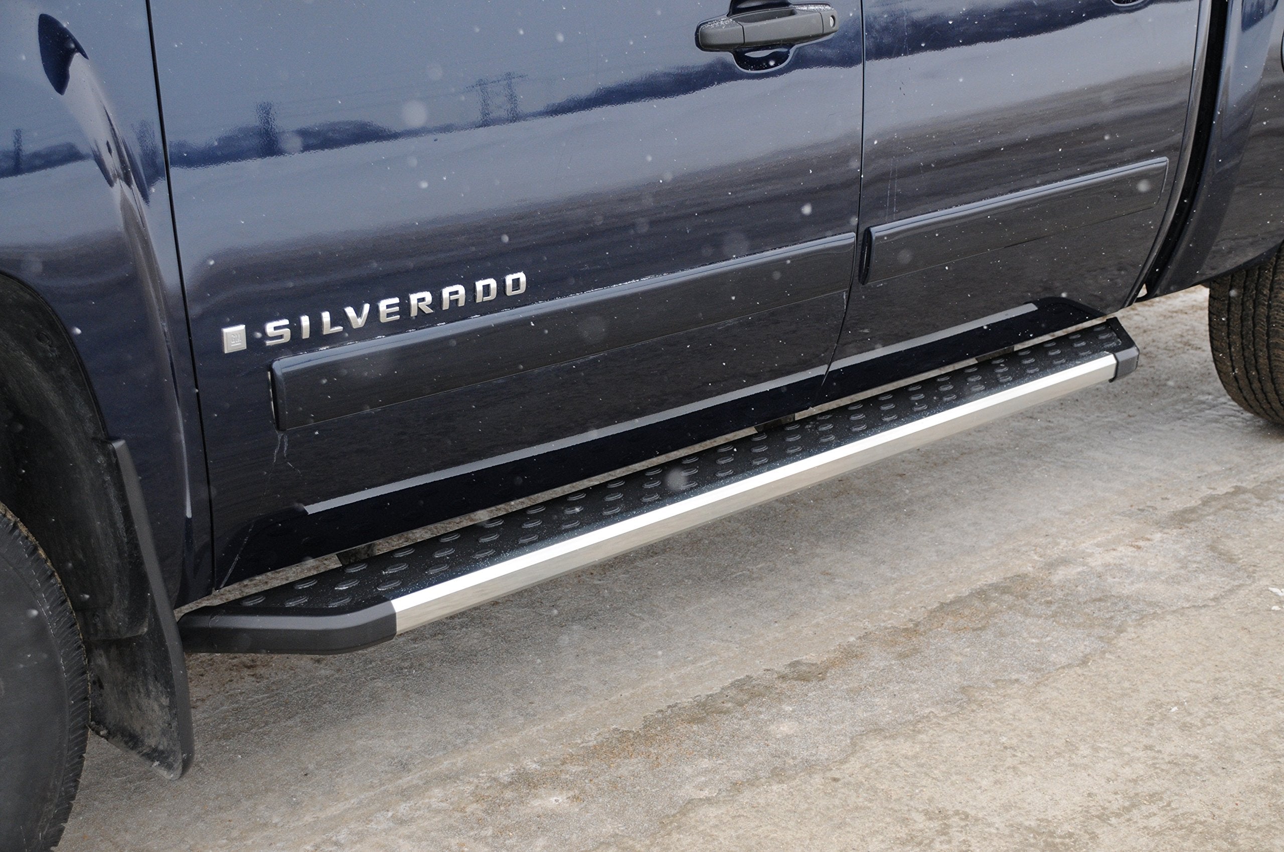 Chrome Dee Zee DZ16322 | Black Running Boards