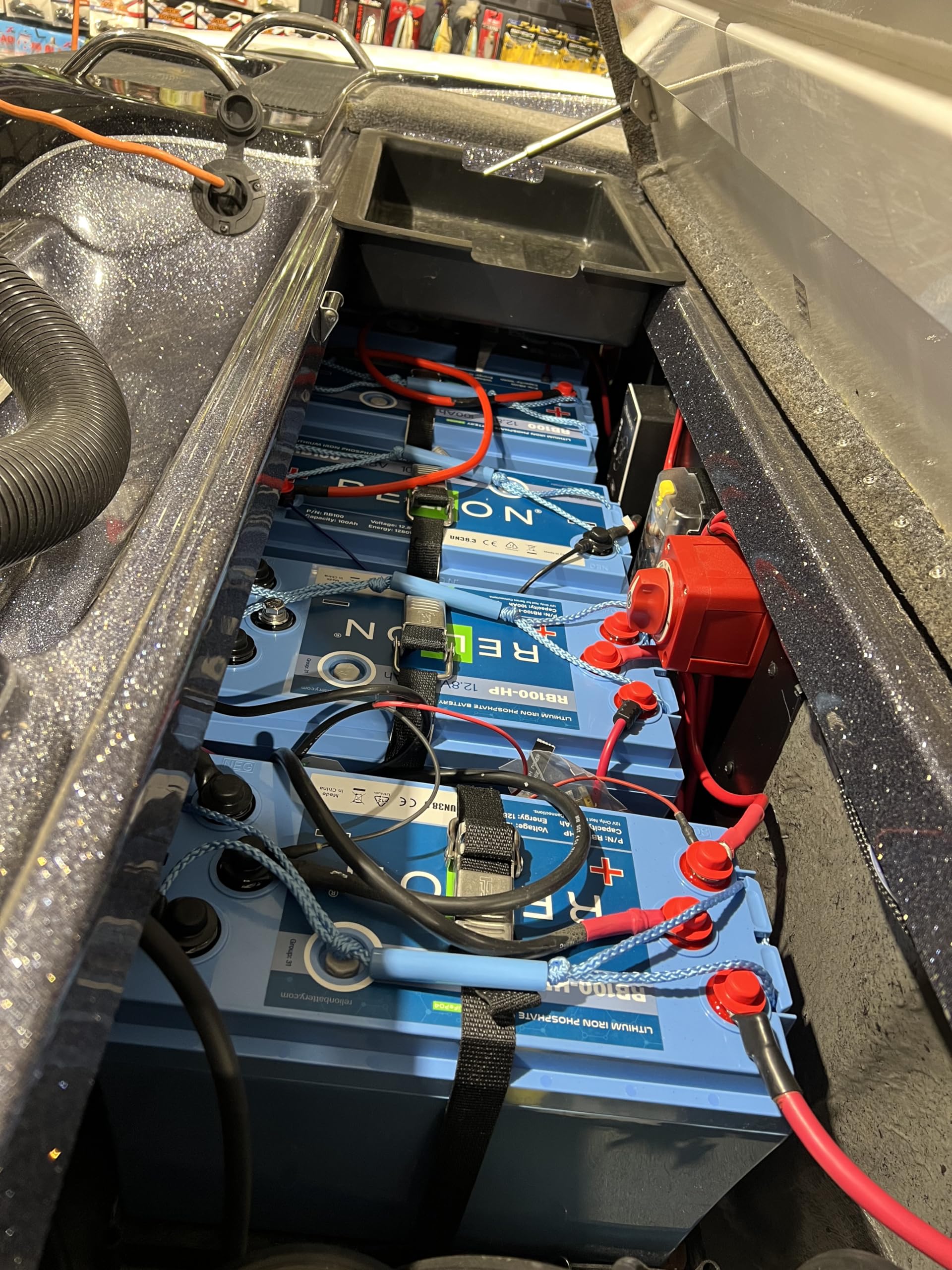 12v RELiON RB100 | 100Ah LifePO4 Lithium-ion Battery | Group 31 | 3500~5000 Cycles | Waterproof (IP67 Rating) | 10 Year Warranty | Perfect for Boat, Kayak, Trolling Motor, RV, Solar, Off Grid etc.
