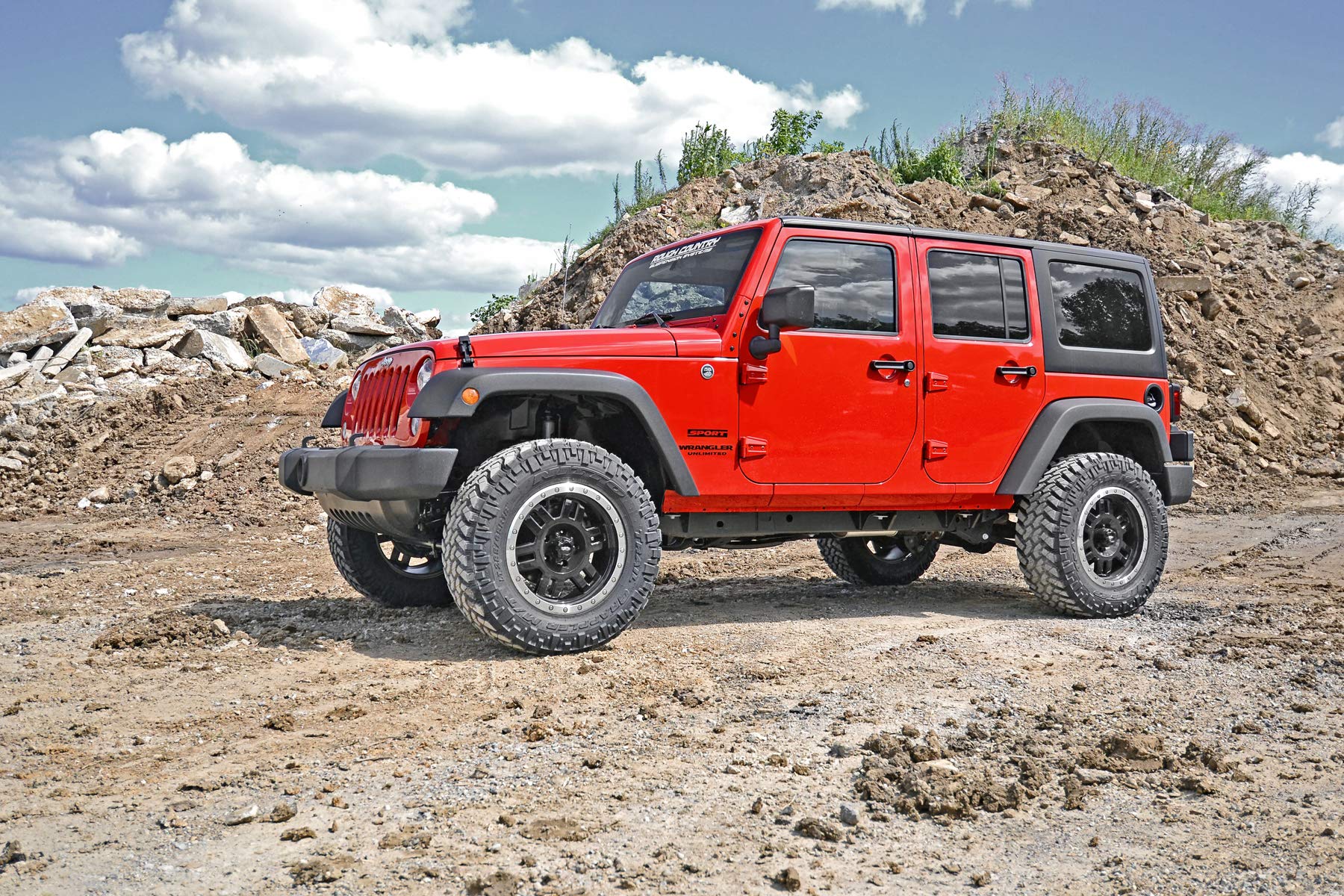2.5" Lift Kit Rough Country for 2007-2018 Jeep Wrangler JK - 656