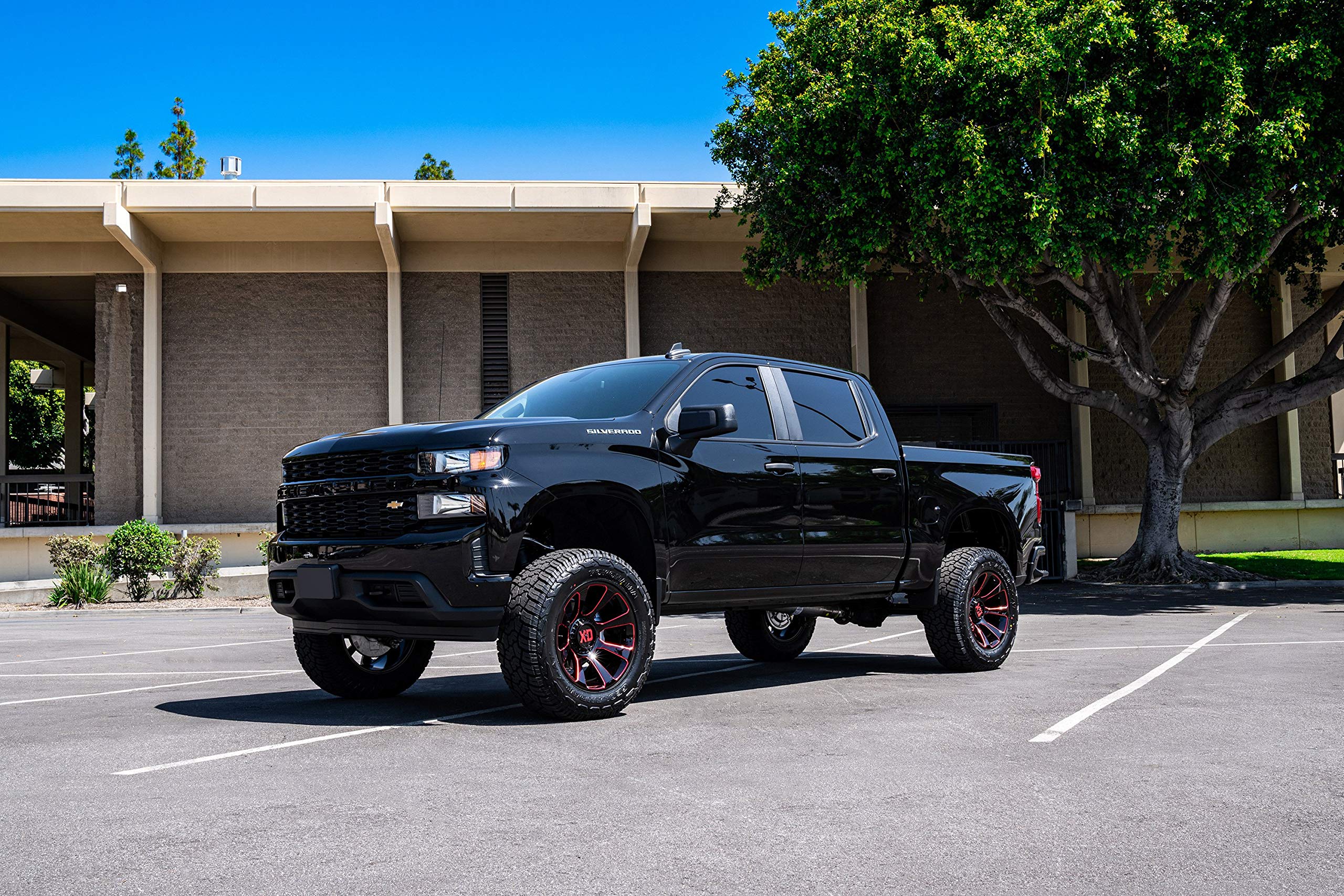 20x9 XD854 REACTOR, Bolt Pattern: 6x135/5.5, Offset: 18, GLOSS BLACK MILLED WITH RED TINT, set of 1