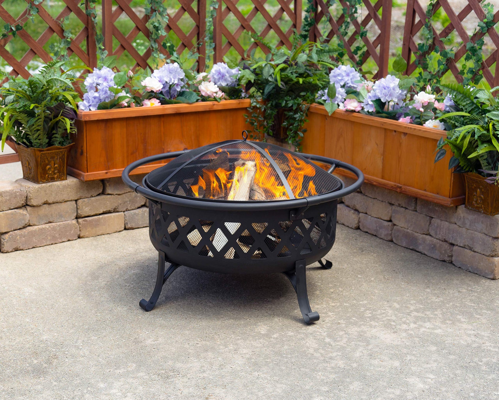 Traverse Pleasant Hearth Fire Pit