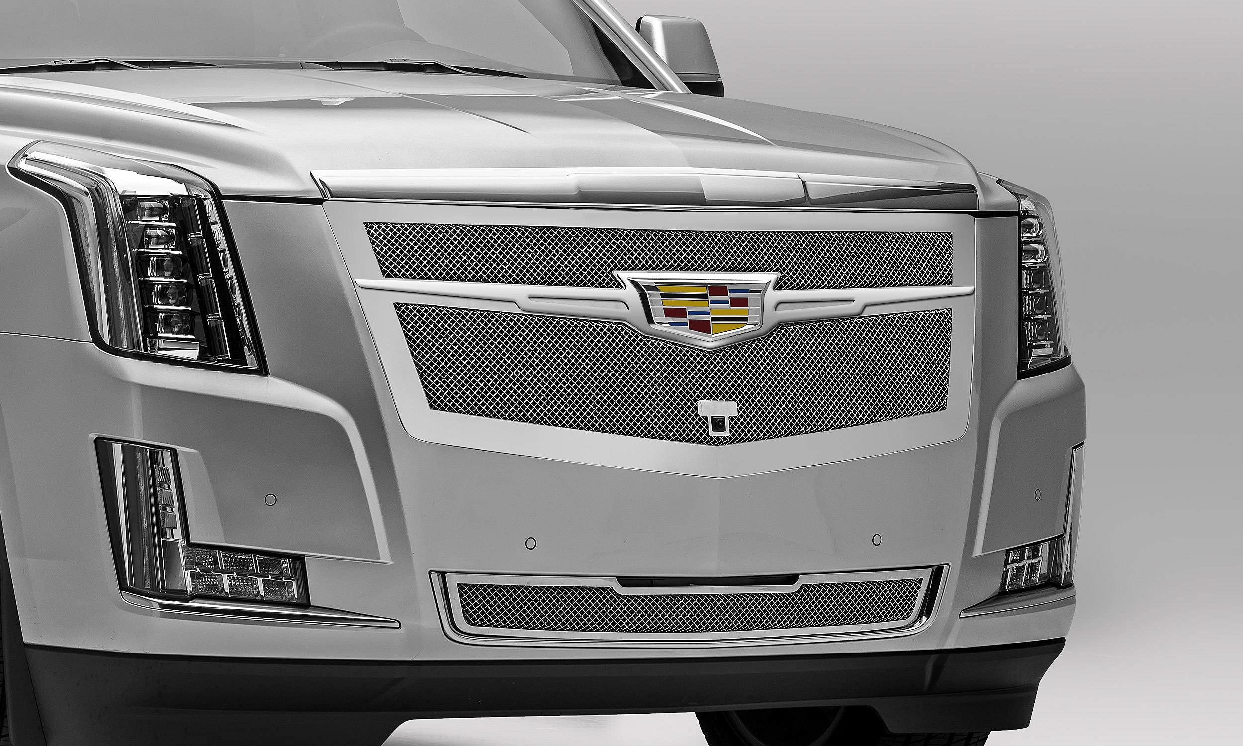 Upper Class Series T-Rex Grilles 2015i-2020 Escalade Main Grille, Chrome with Chrome Center Trim Piece, 1 Pc, Replacement, Fits Vehicles with Camera - PN #56191, Polished