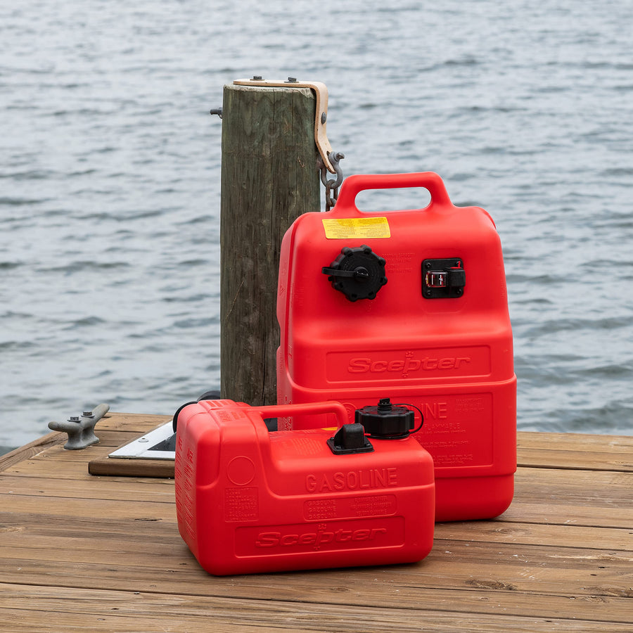 6.6 Gallon Scepter Portable Marine Gas Can, Boat Fuel Tank with 2-Way Vented Cap, Built-In Fuel Gauge and Pick-Up, Top Handle, EPA & CARB Compliant, Underseat Design, 21.5"L x 14.3"W x 9.3"H (08580)