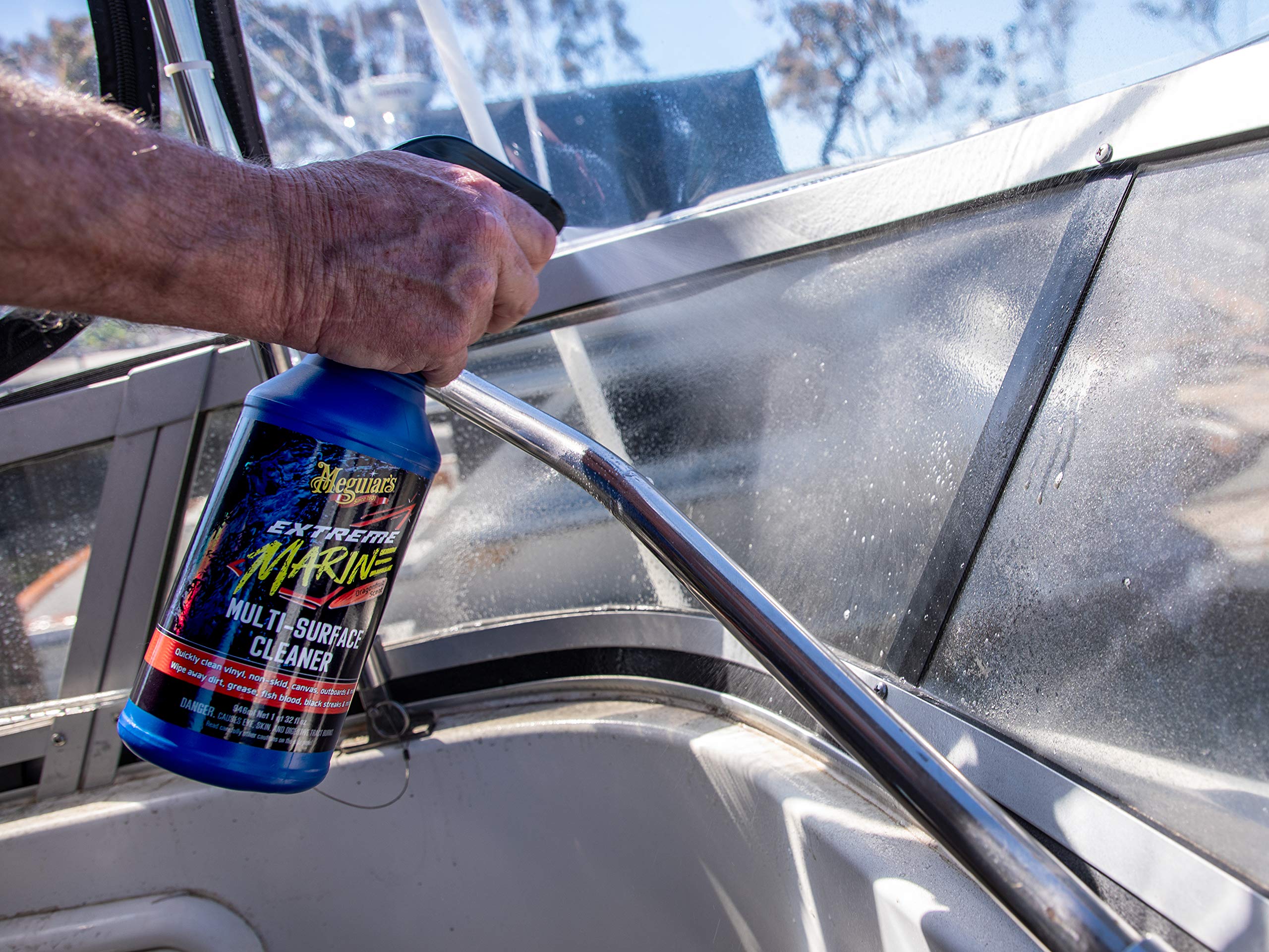 Extreme Marine Meguiar's Multi-Surface Cleaner M180332 - Pro Multi-Surface Cleaner for RV and Marine Detailing, Removes Dirt Grime & Stains from Vinyl, Gel Coat, Non Skid, Carpet and More, 32 Oz Spray