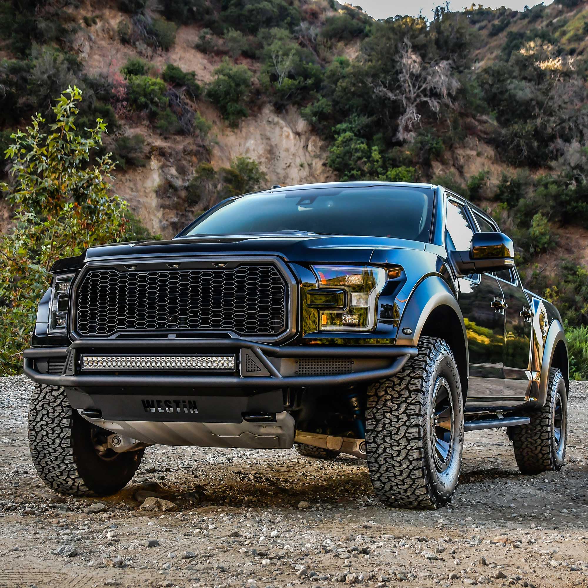 Outlaw Front Bumper Westin fits 2017-2020 F-150 Raptor Textured Black