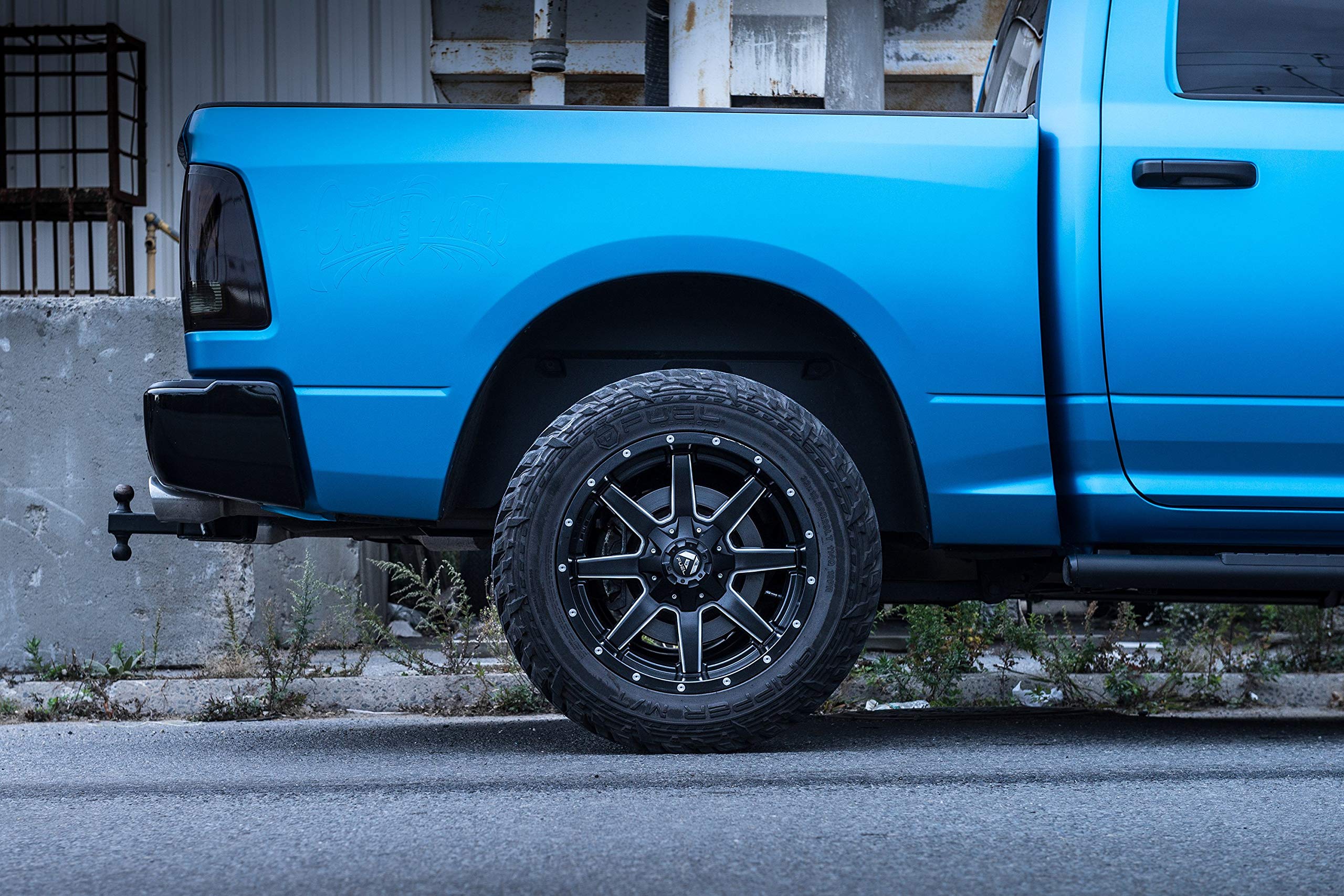 D610 MAVERICK FUEL OFF-ROAD 18X9, 8X6.5, 5.79, 20mm GLOSS BLACK MILLED - D61018908257