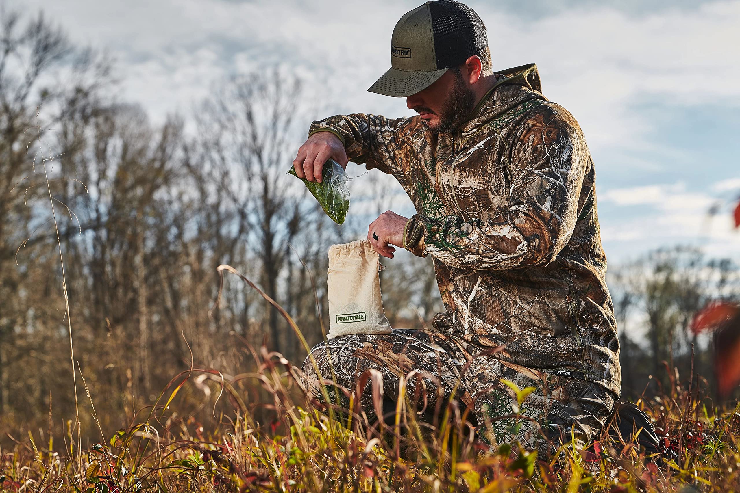 Deer Magnet Moultrie Drip Bag Attractant - Green Apple