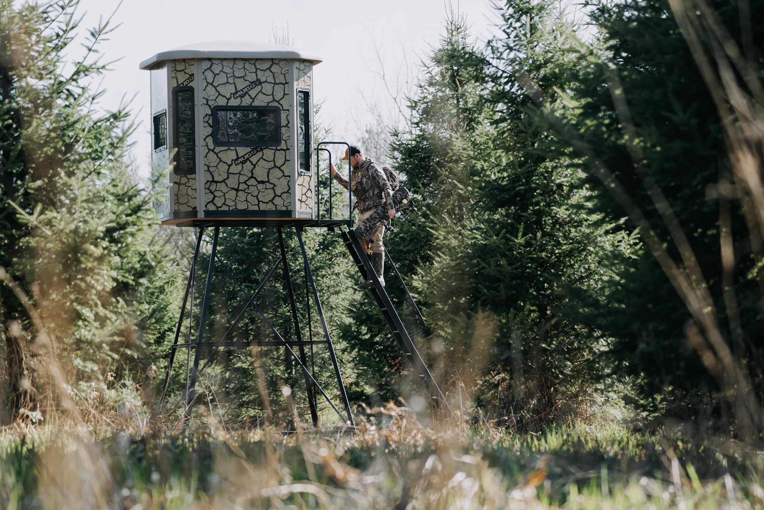 Bull XL Muddy Box Blind w/Elite 10' Tower, Steel Wall Construction, Cracked Mud Camo