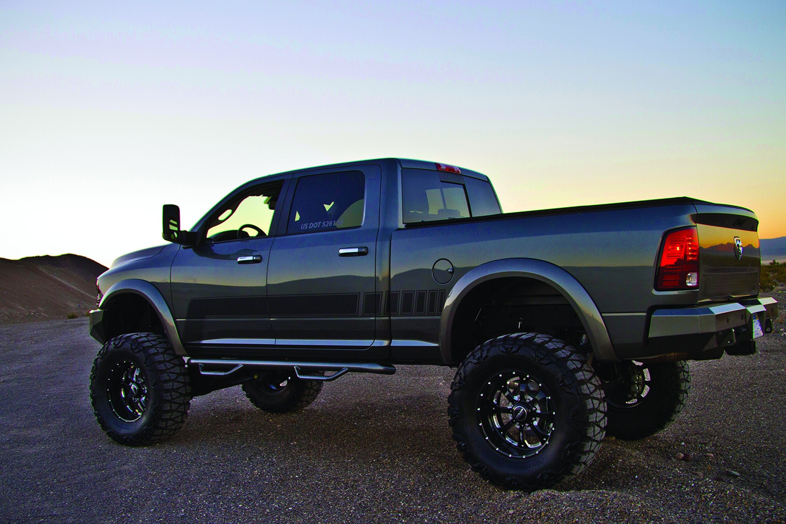 Nerf Steps RealTruck for Ford F-250/F-350 | Cab Length, Heavy Duty Steel, Textured Black | F9984CC-TX | Fits 1999 - 2016 Ford F-250 / F-350 Super Duty Crew Cab