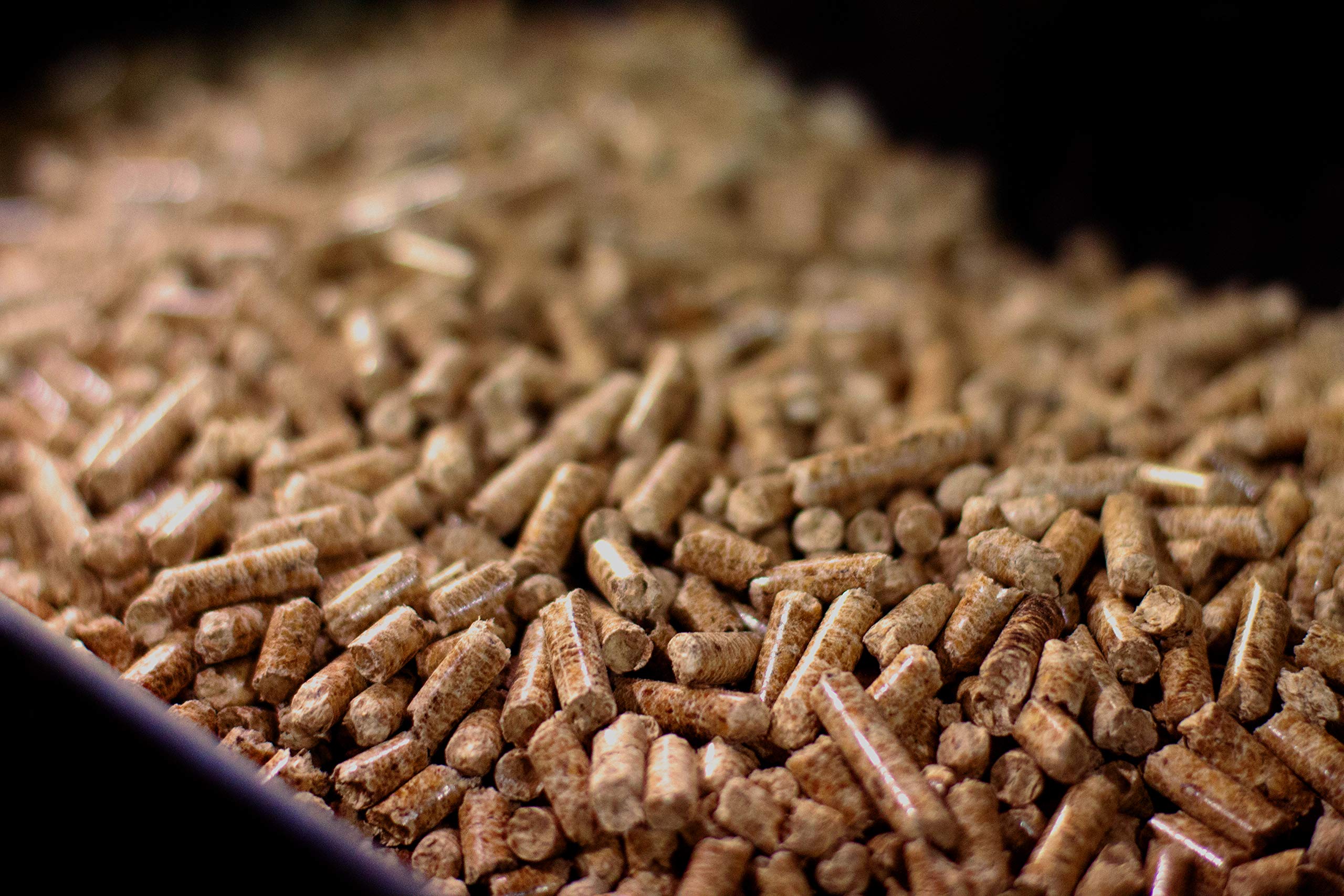 Pennsylvania Cherry Pellets, Louisiana Grills 40lb - 55404